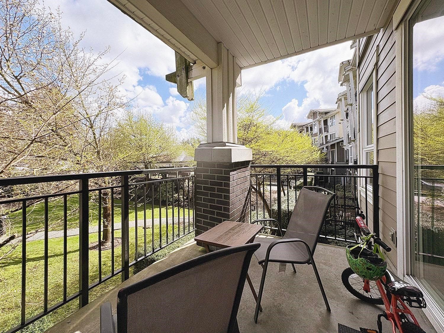219 - 5788 Sidley Street, Burnaby, V5J 5E5 — photo 2
