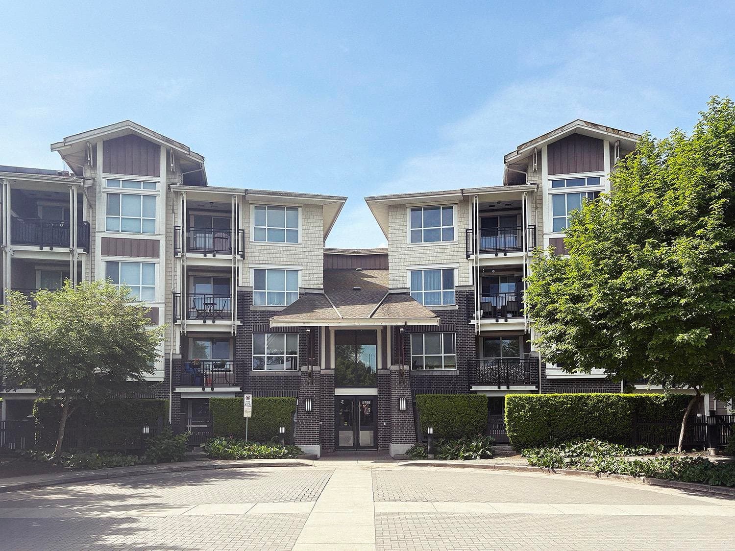 219 - 5788 Sidley Street, Burnaby, V5J 5E5 — photo 5