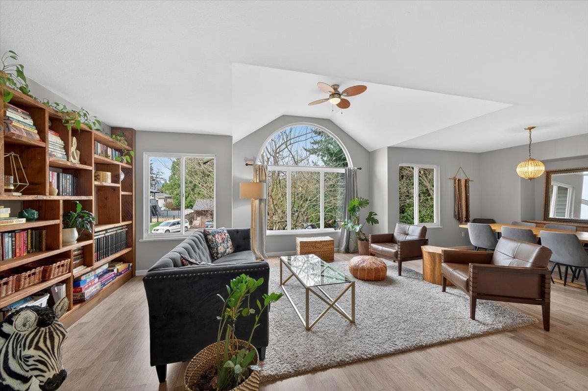 1736 Pekrul Place, Port Coquitlam