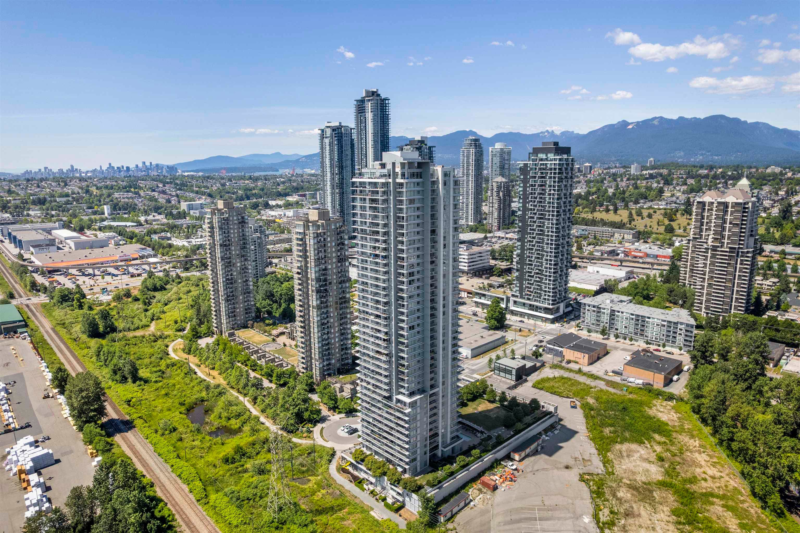 608 - 2388 Madison Avenue, Burnaby