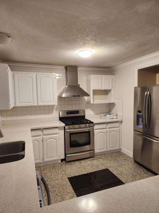 322 Mariner Way, Coquitlam, V3K 1N6 — photo 4