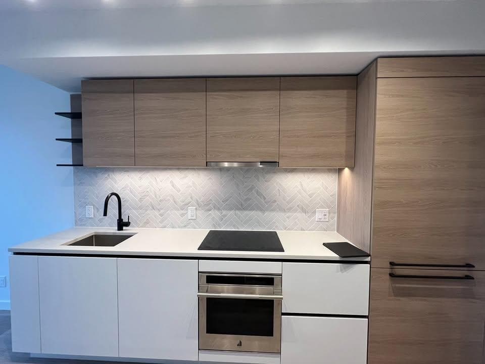 13428 105 Avenue, Surrey, V3T 0S6 — photo 2