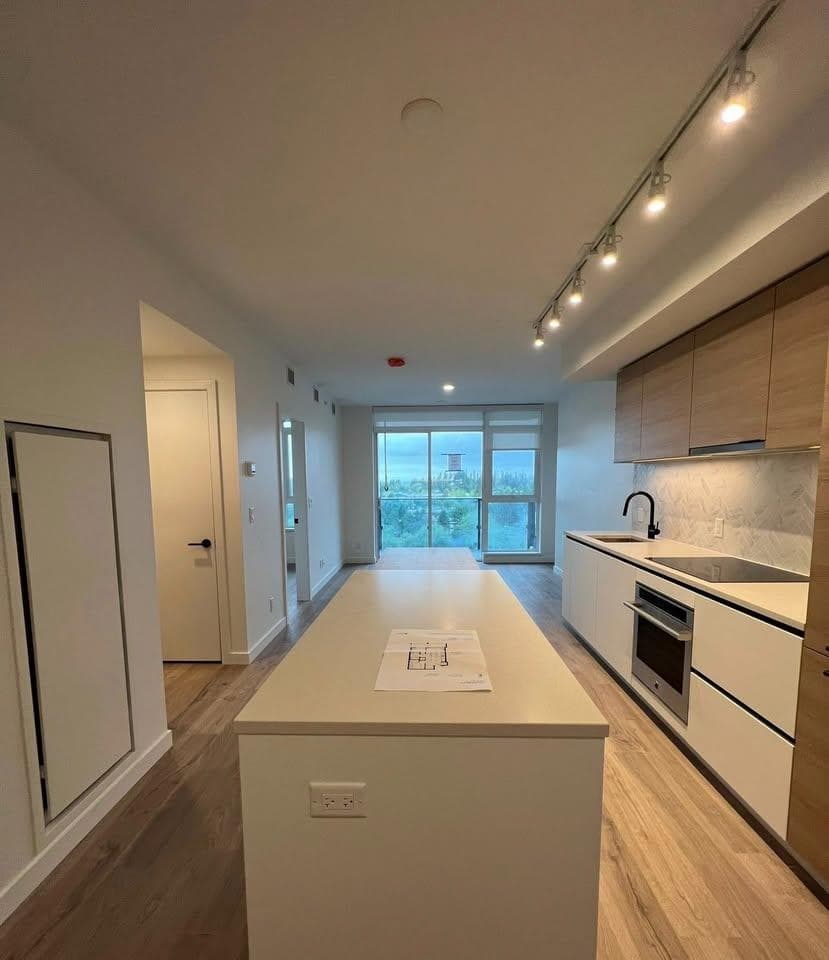 13428 105 Avenue, Surrey, V3T 0S6 — photo 3