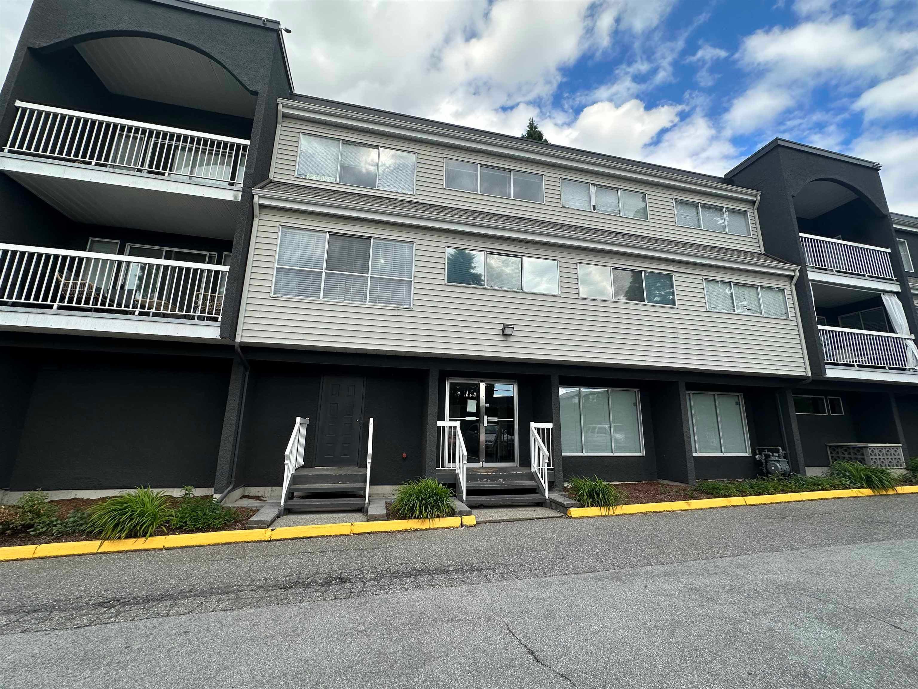 305 - 5664 200 Street, Langley, V3A 1M8 — photo 3