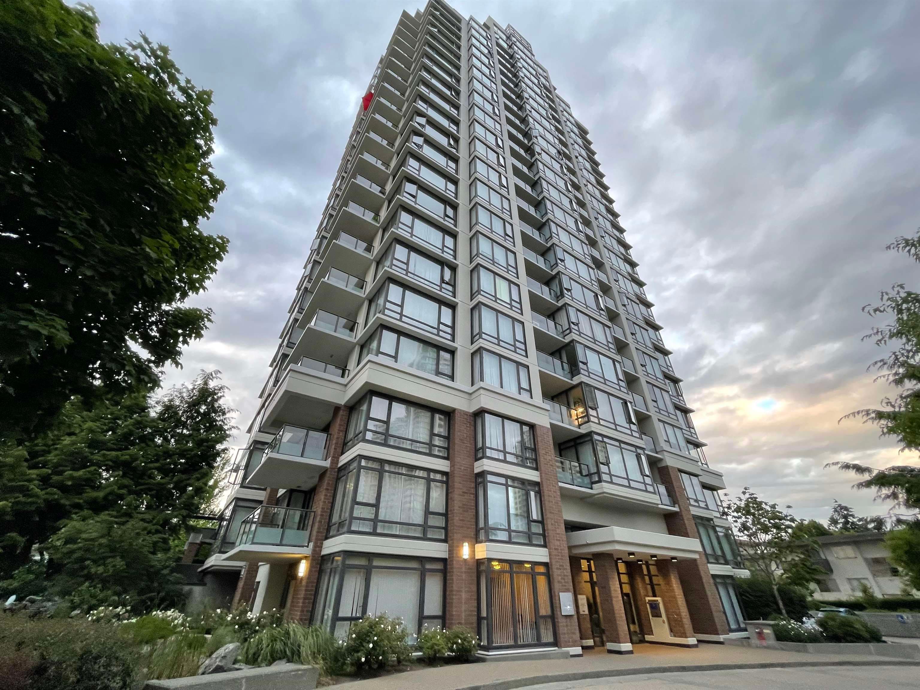 2206 - 7325 Arcola Street, Burnaby