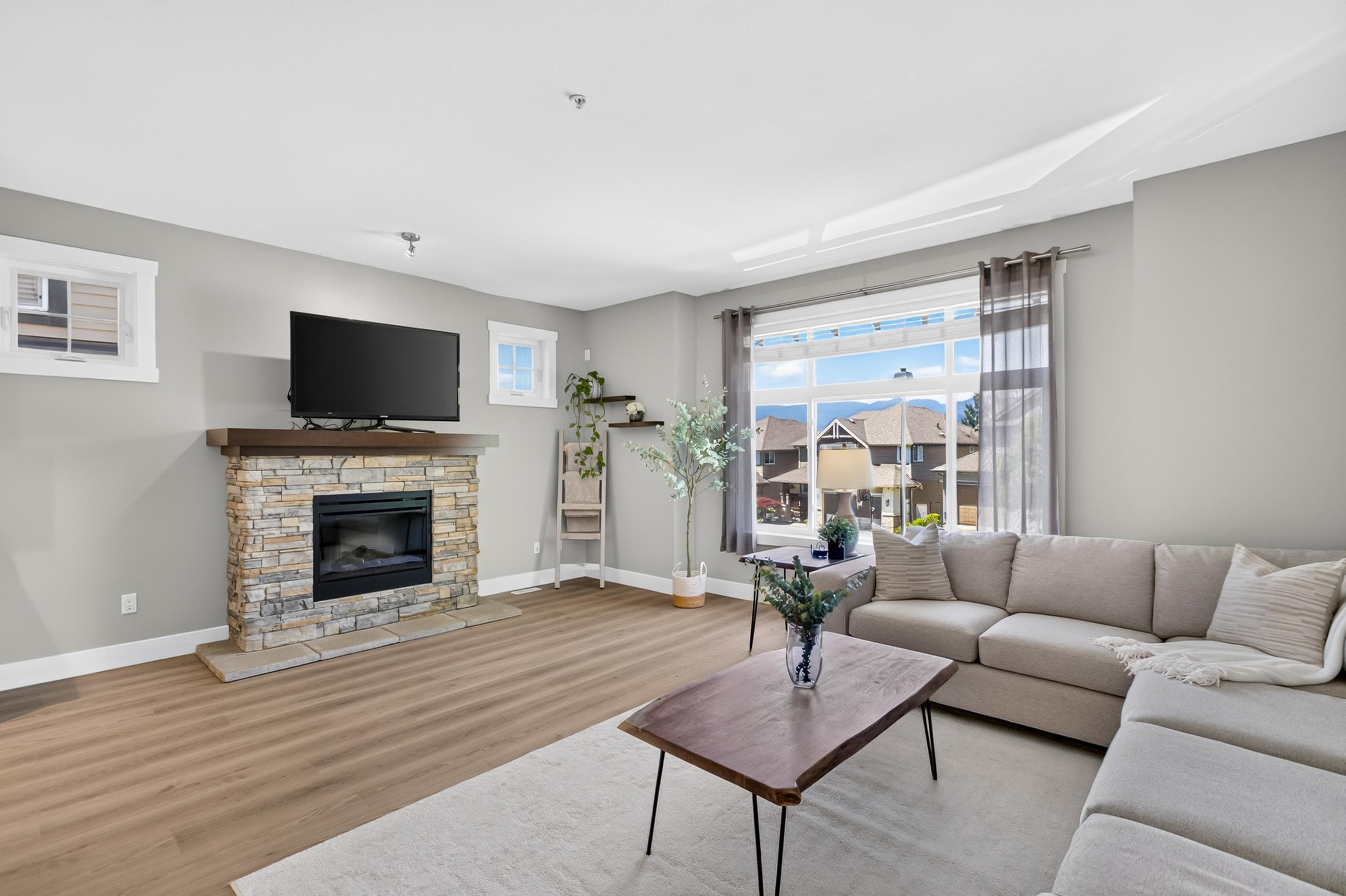 23140 Gilbert Drive, Maple Ridge, V4R 0C3 — photo 4