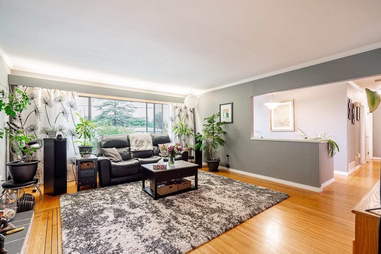 12528 Pinewood Crescent, Surrey, V3V 2L5 — photo 2