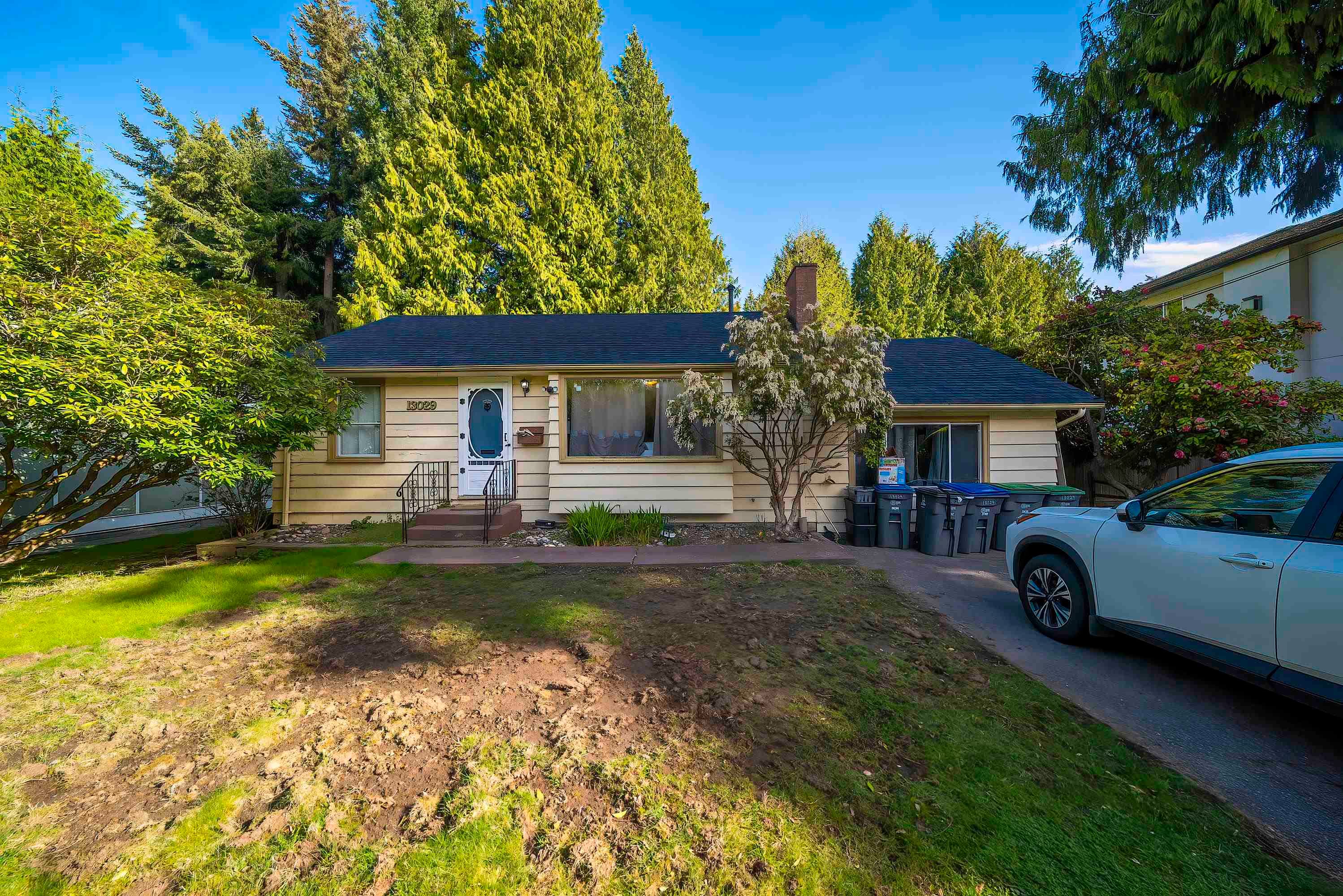 13029 15a Avenue, Surrey