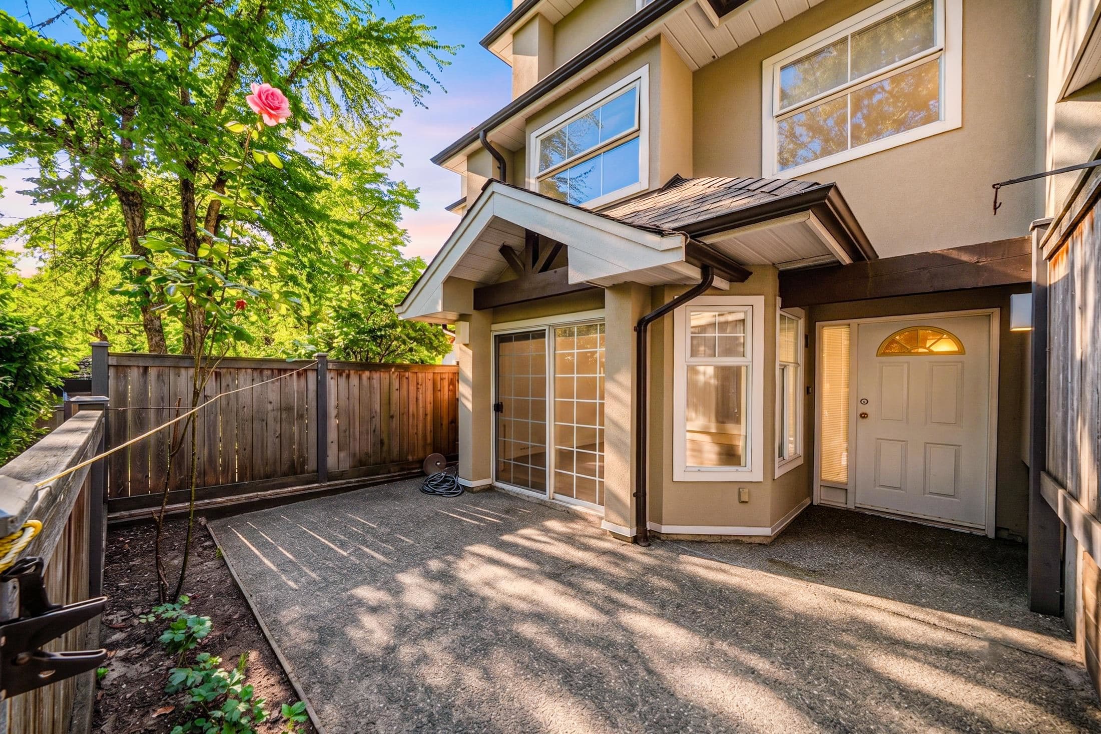 26 - 7175 17th Avenue, Burnaby, V3N 1K8 — photo 1