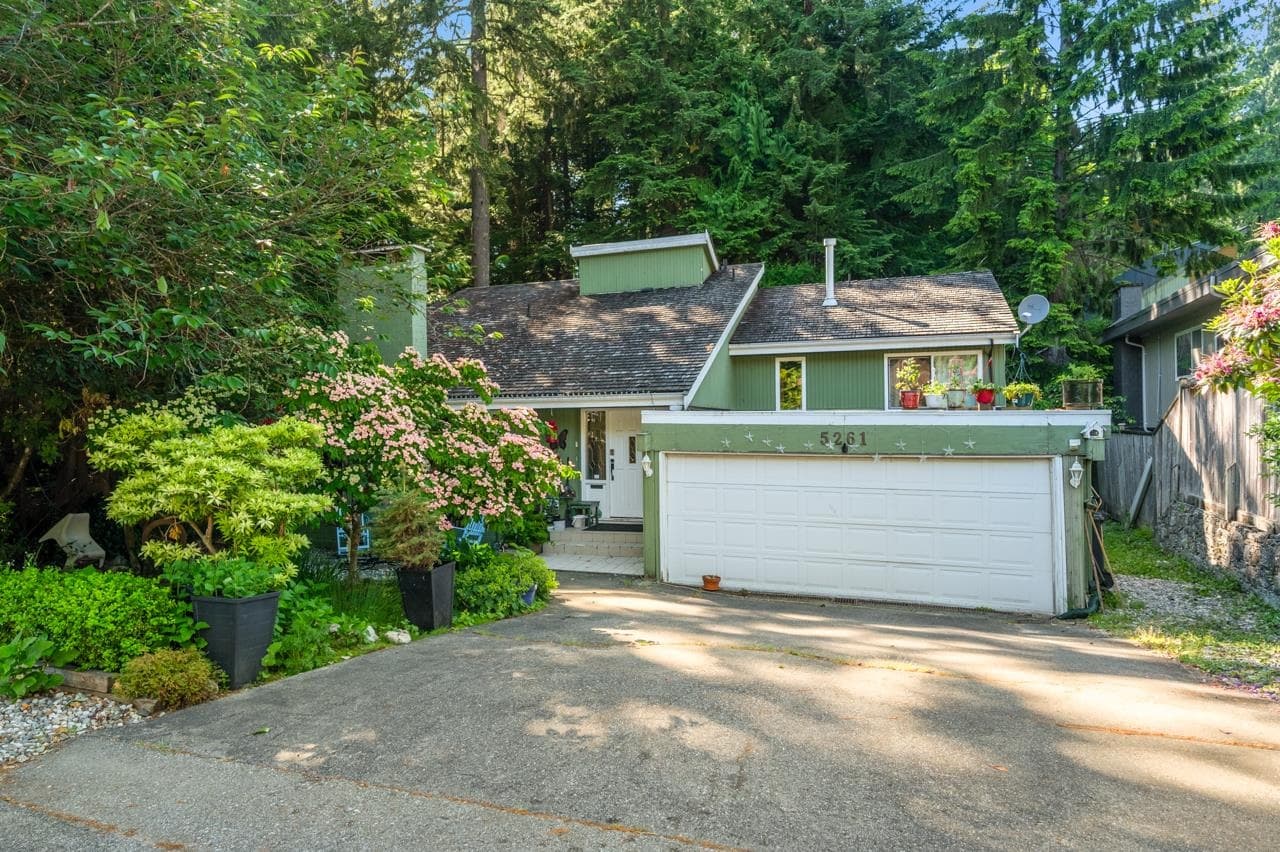 5261 Cliffridge Avenue, North Vancouver