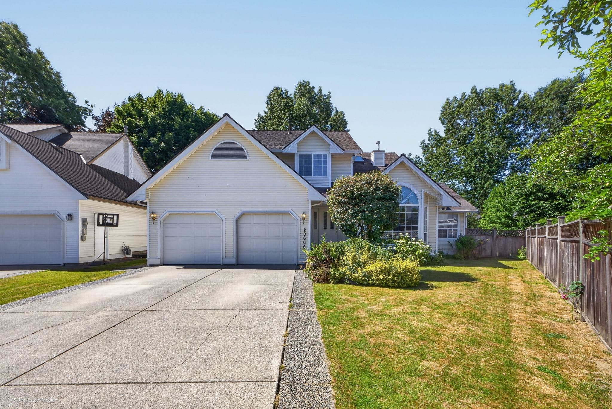 20666 90a Avenue, Langley