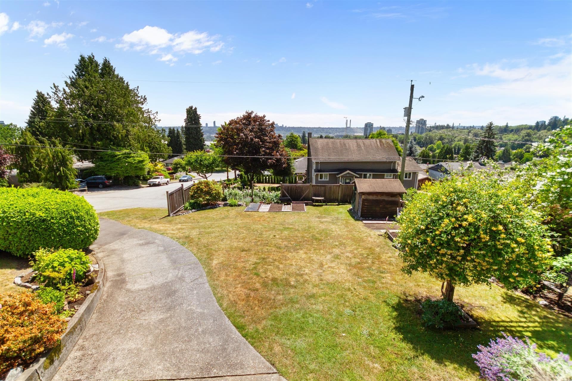 144 E Eighth Avenue, New Westminster, V3L 4J7 — photo 3