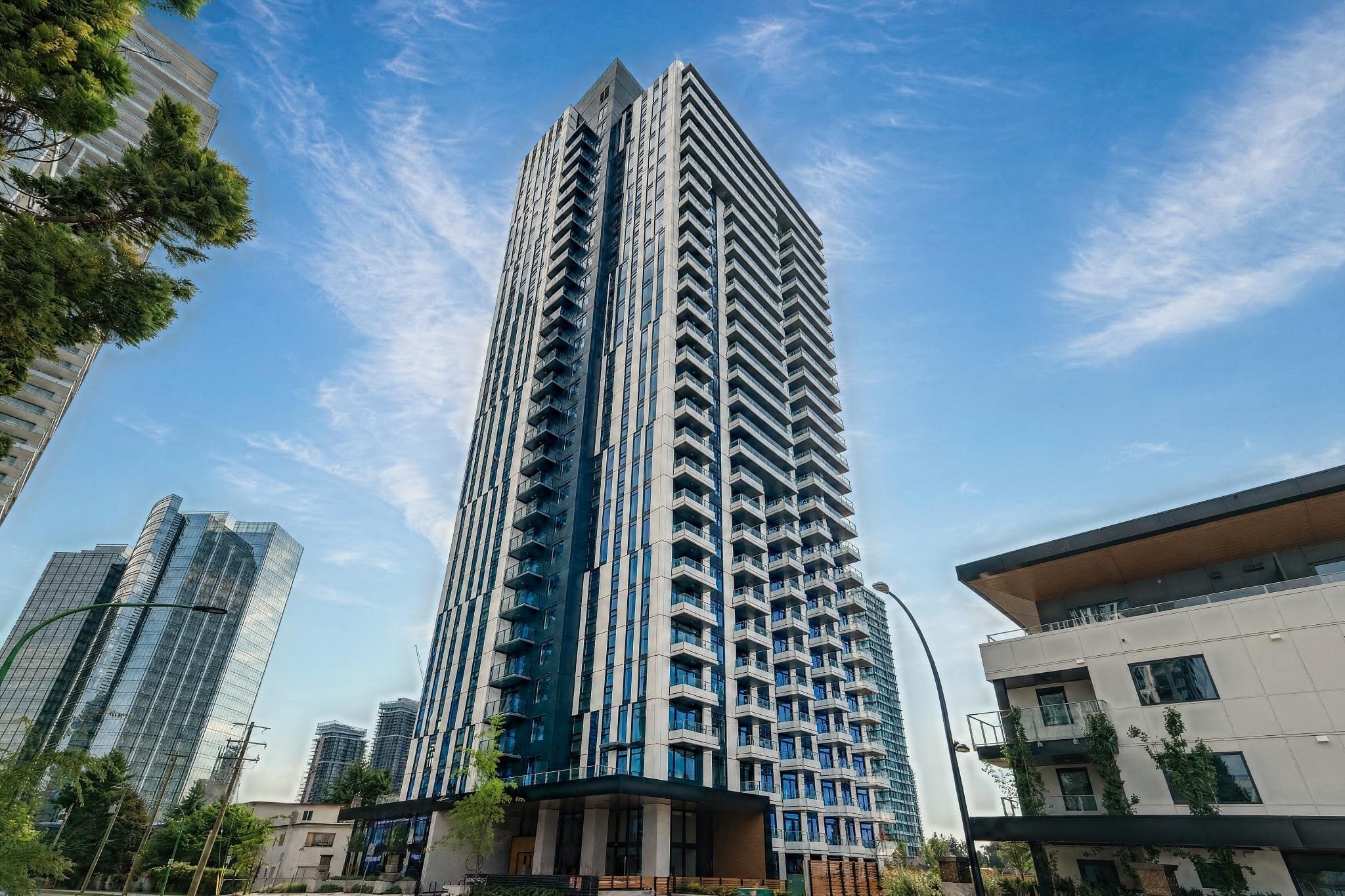 701 - 6608 Sussex Avenue, Burnaby, V5H 3C6 — photo 1