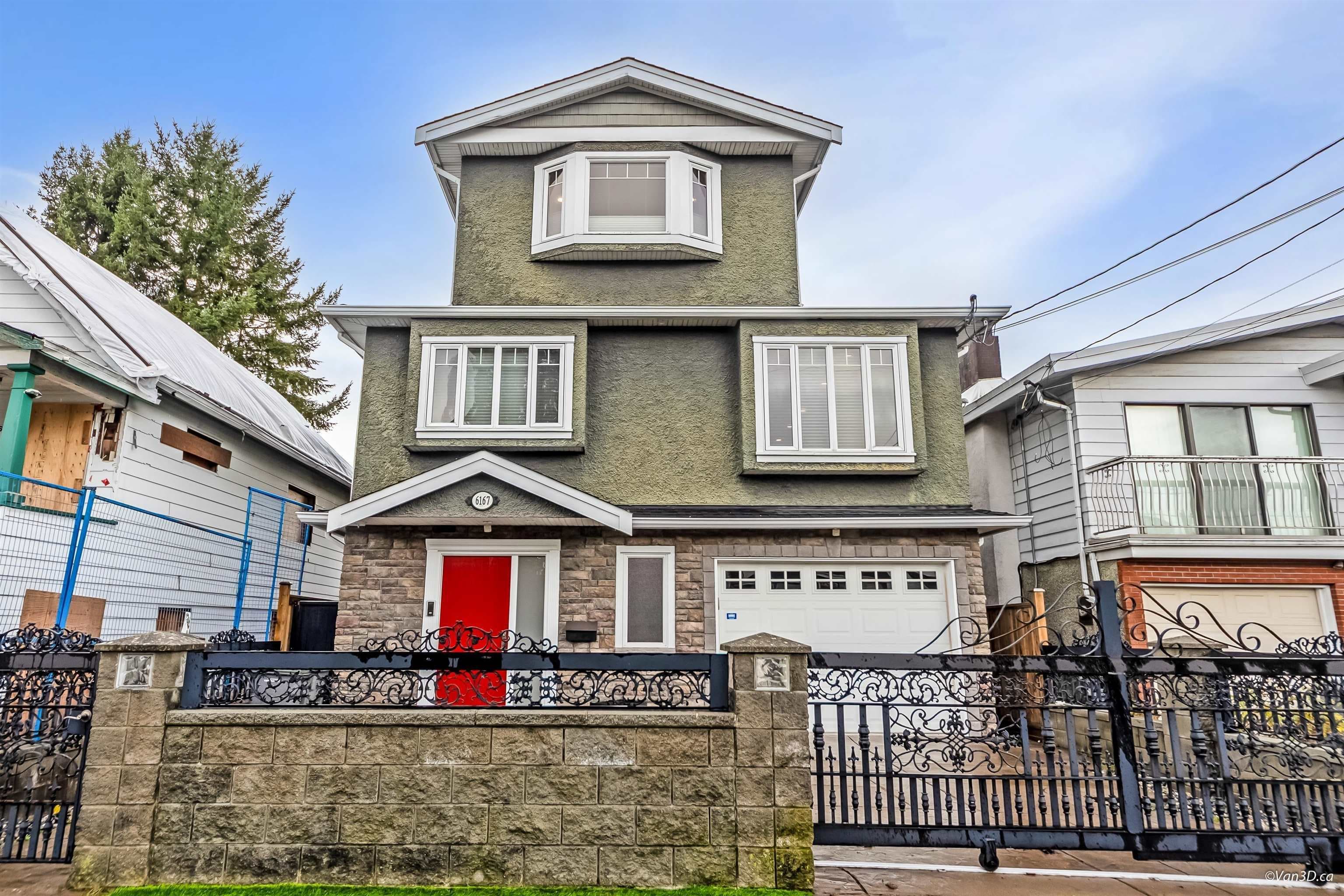 6167 Commercial Street, Vancouver