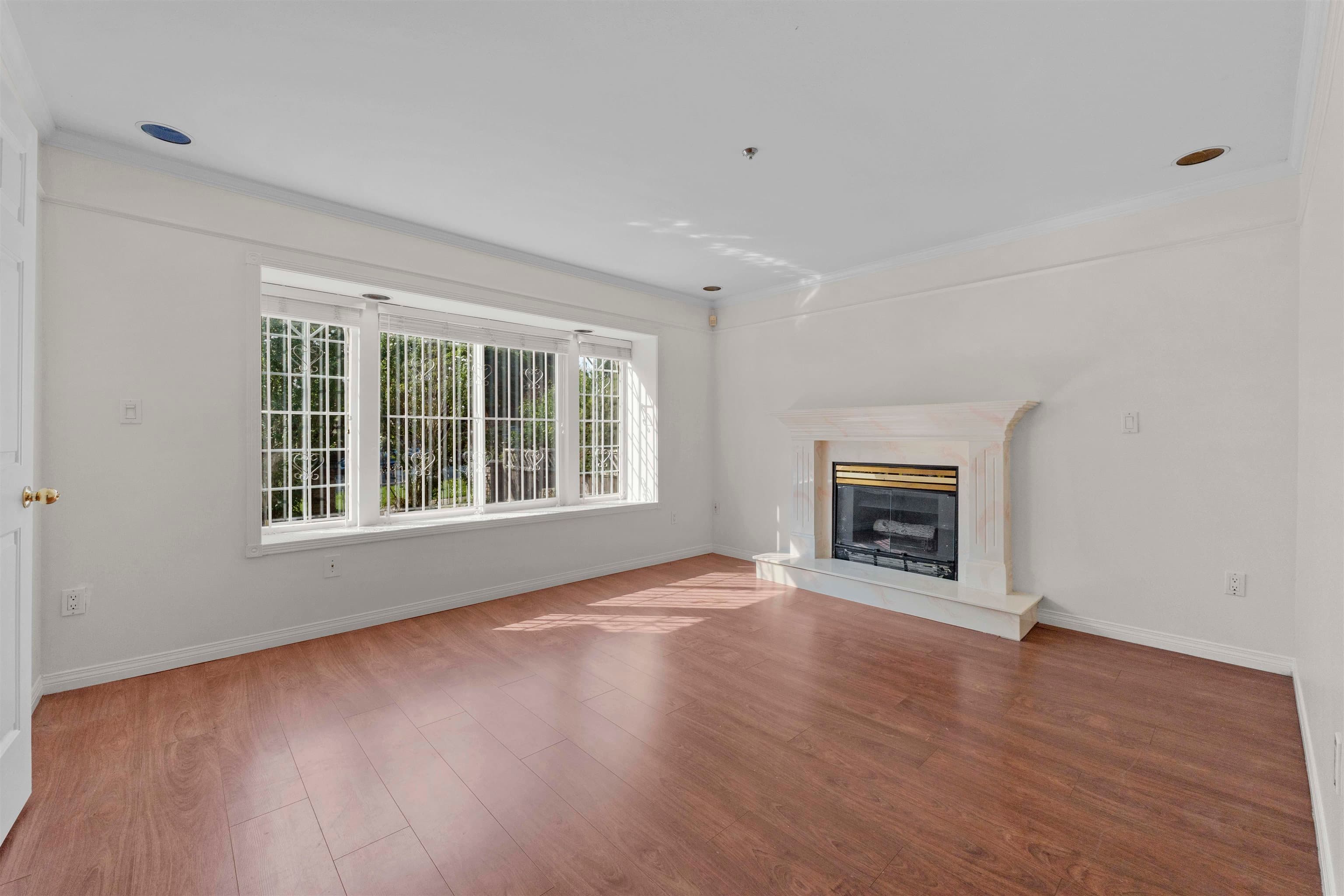 3315 Charles Street, Vancouver, V5K 3C3 — photo 2