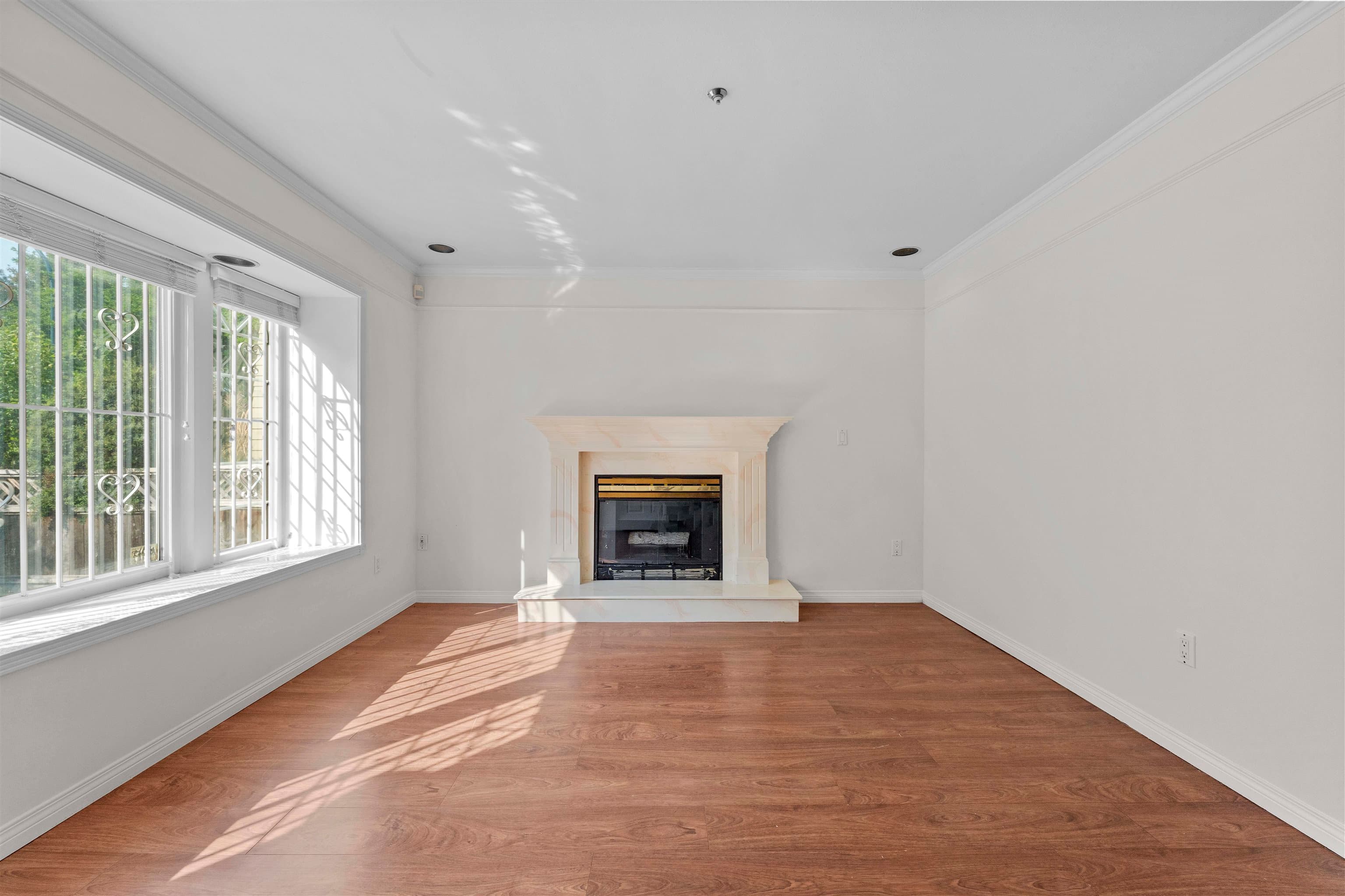 3315 Charles Street, Vancouver, V5K 3C3 — photo 3