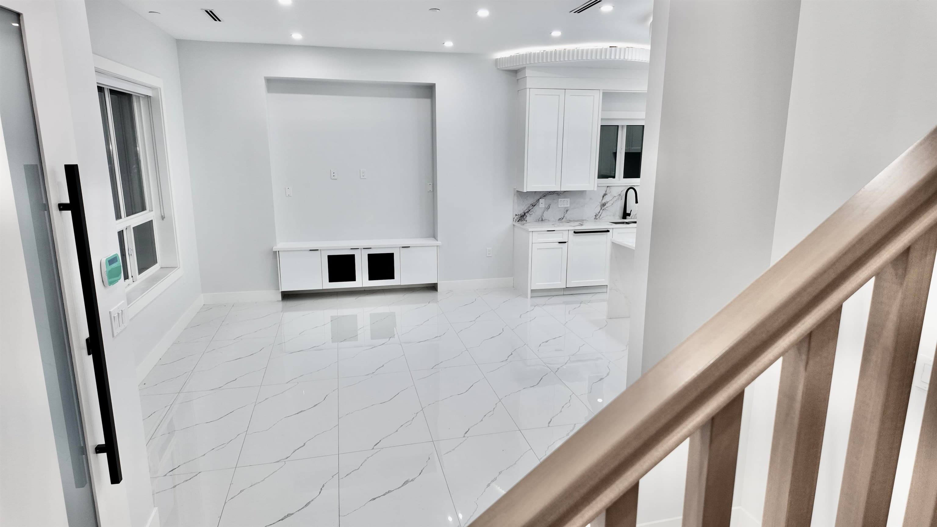 1330 E 64th Avenue, Vancouver, V5X 2P1 — photo 5