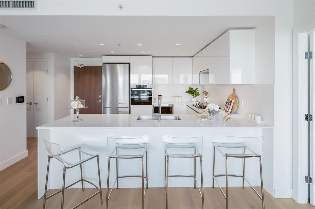 605 - 5788 Gilbert Road, Richmond, V6X 1B7 — photo 4