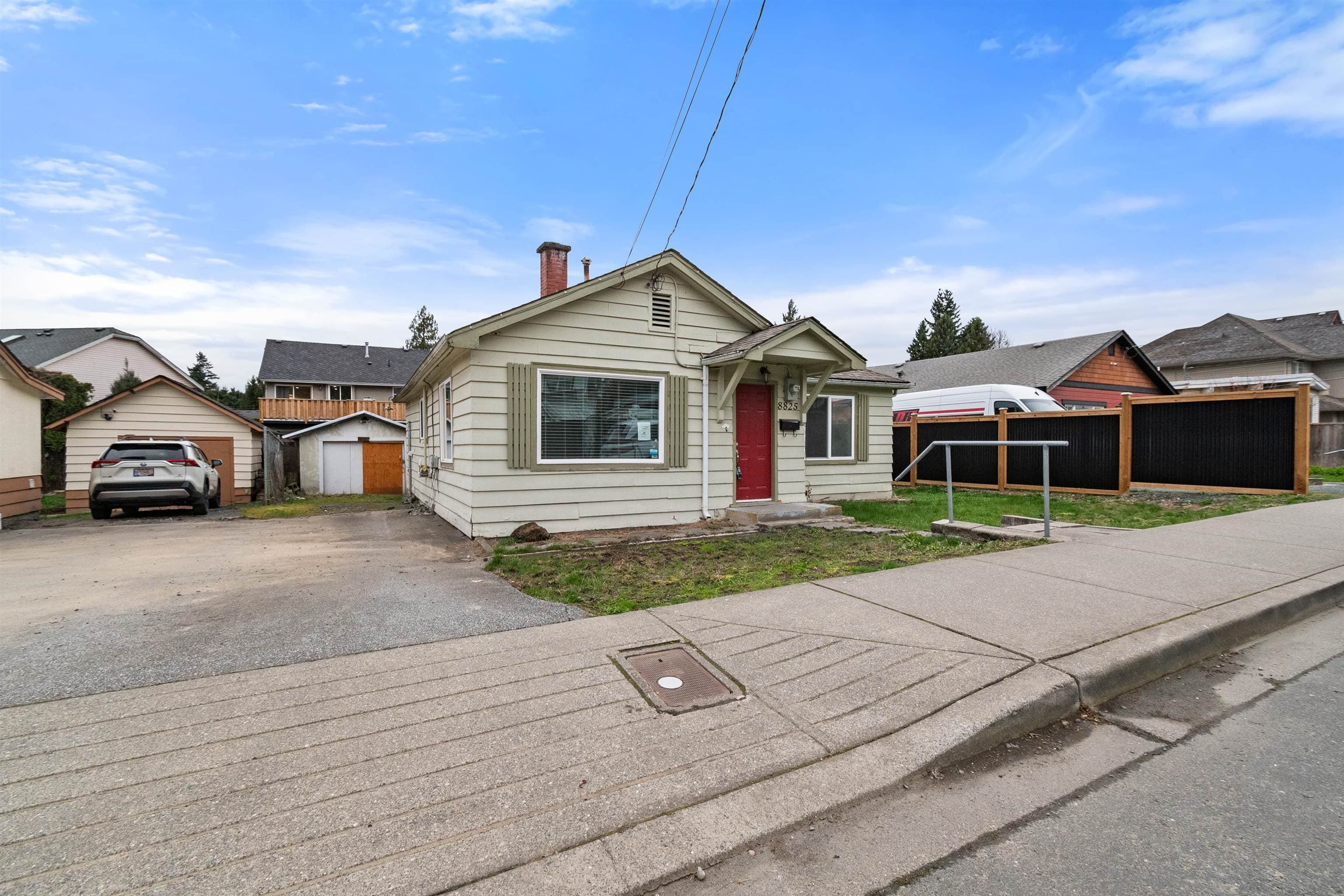 8825 Edward Street, Chilliwack