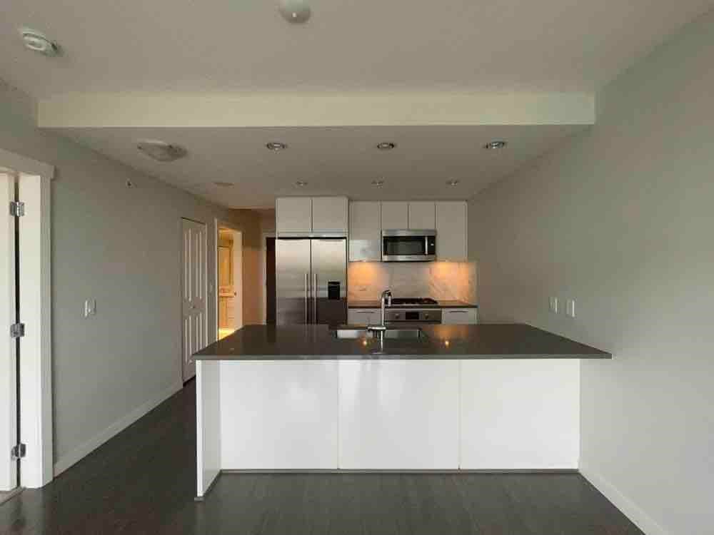 203 - 3281 E Kent Avenue North, Vancouver, V5S 4Y1 — photo 1