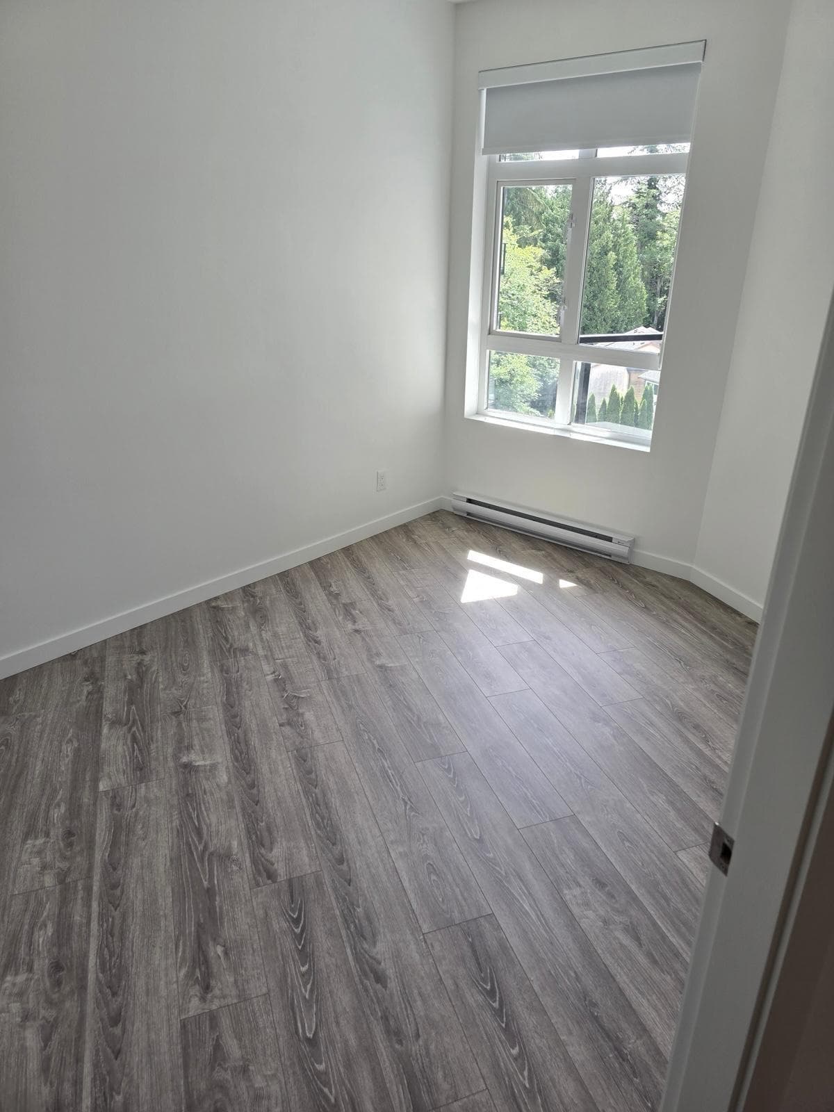 521 - 13968 Laurel Drive, Surrey, V3T 0S9 — photo 5