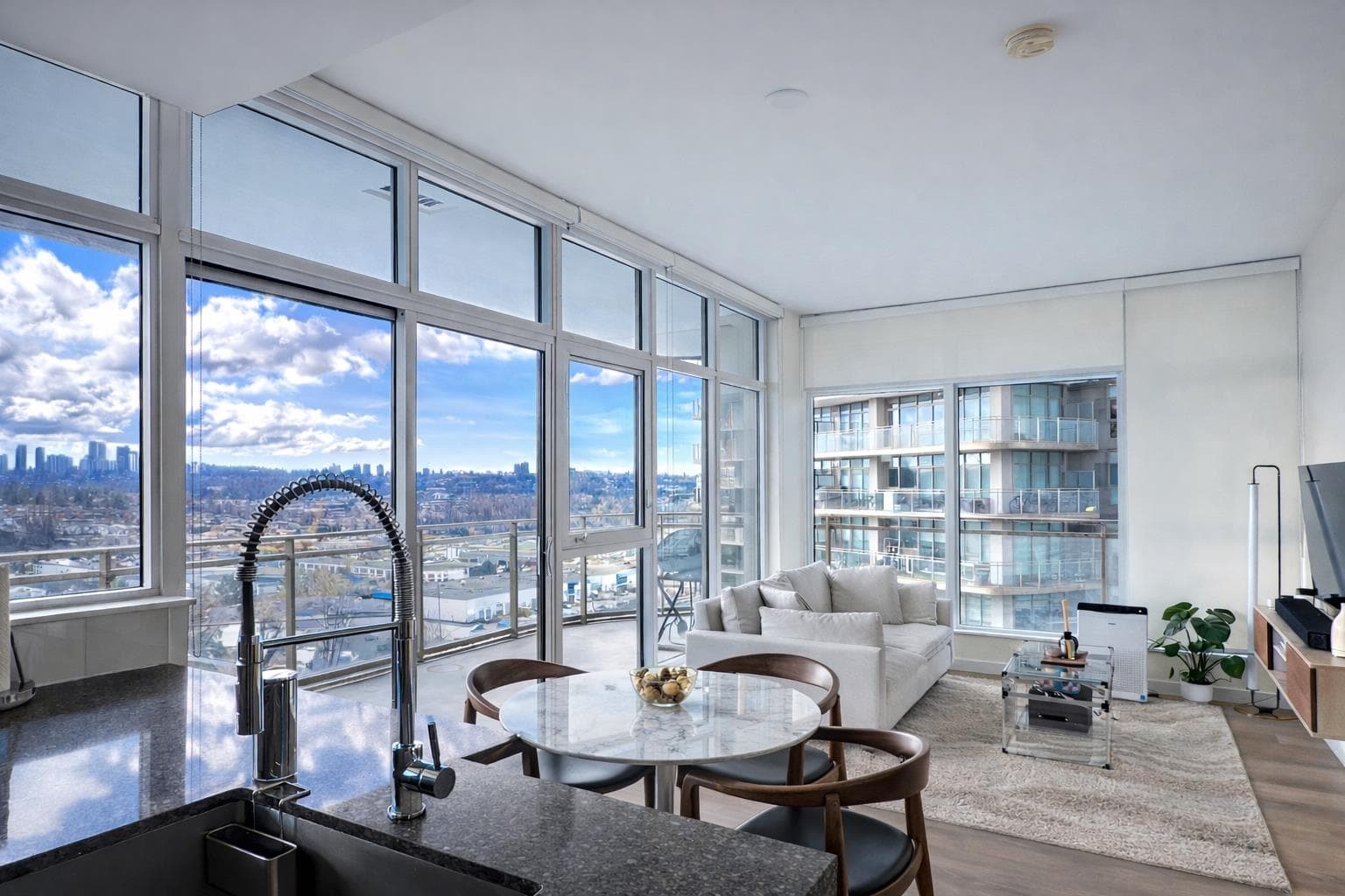 1506 - 5333 Goring Street, Burnaby
