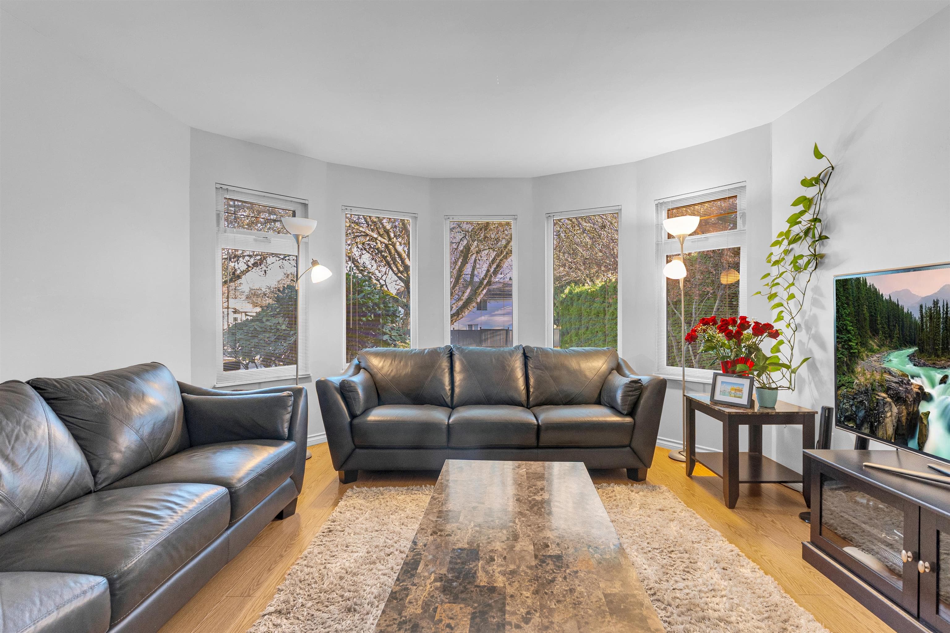 12905 65 Avenue, Surrey, V3W 9H4 — photo 2
