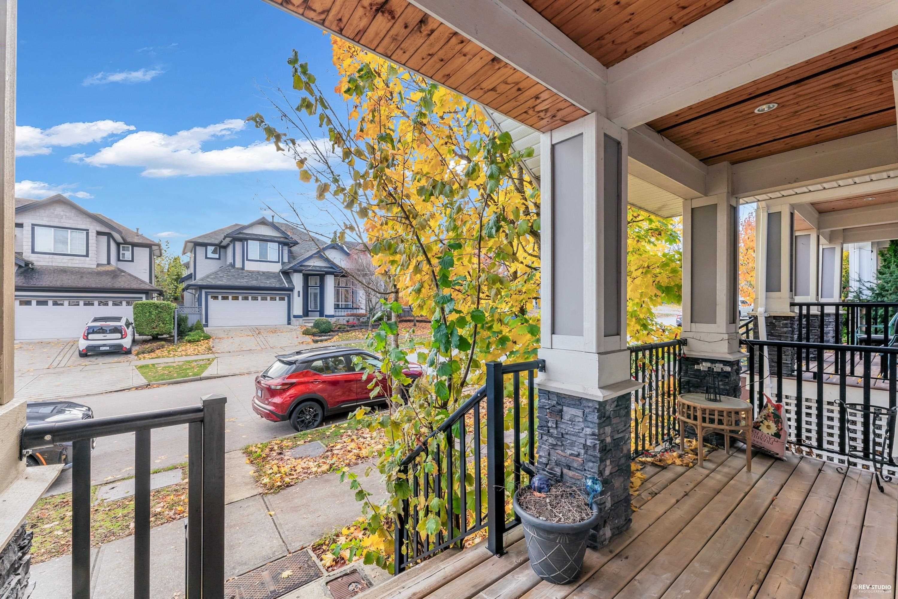 14691 59a Avenue, Surrey, V3S 1P9 — photo 2