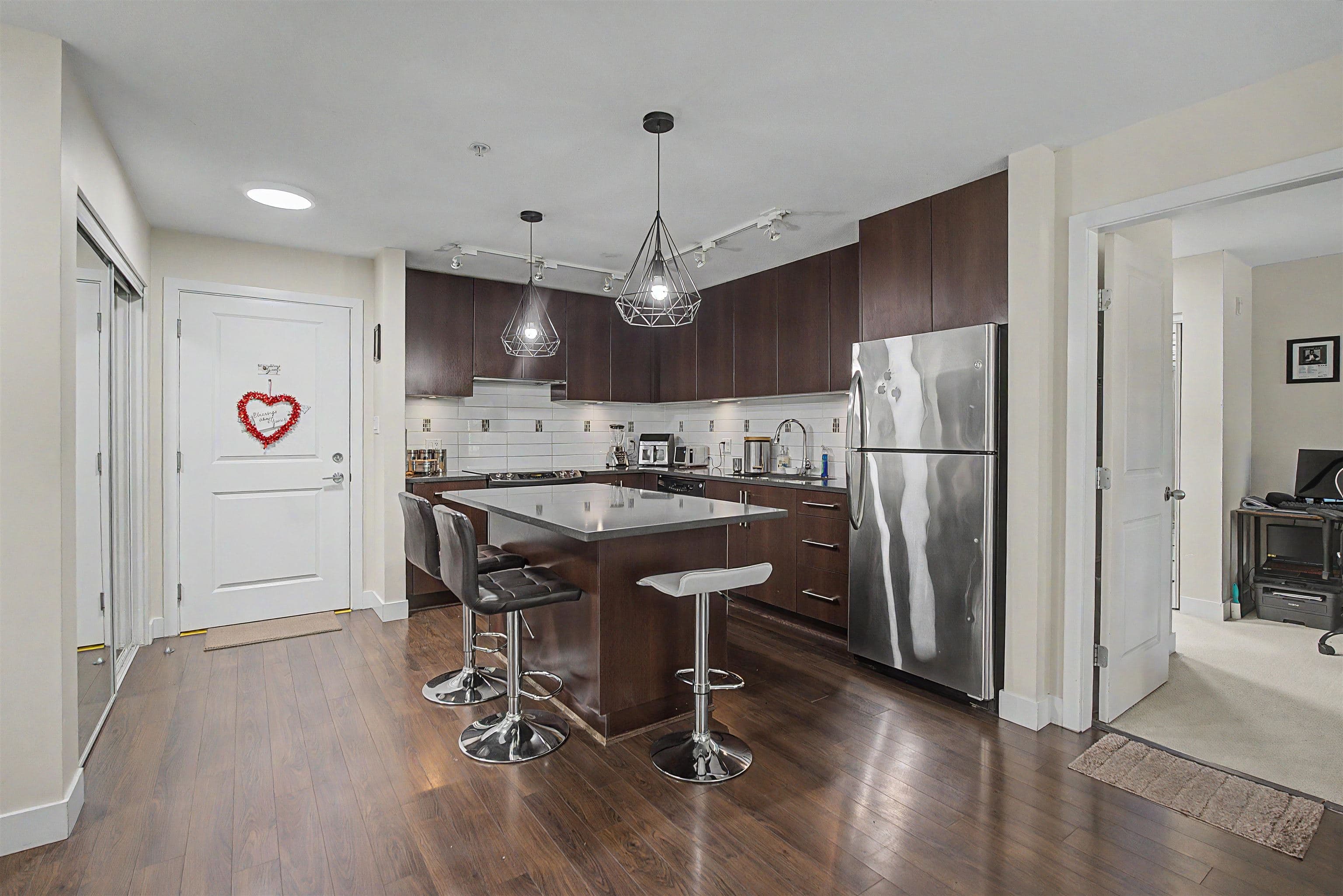 252 - 15850 26 Avenue, Surrey