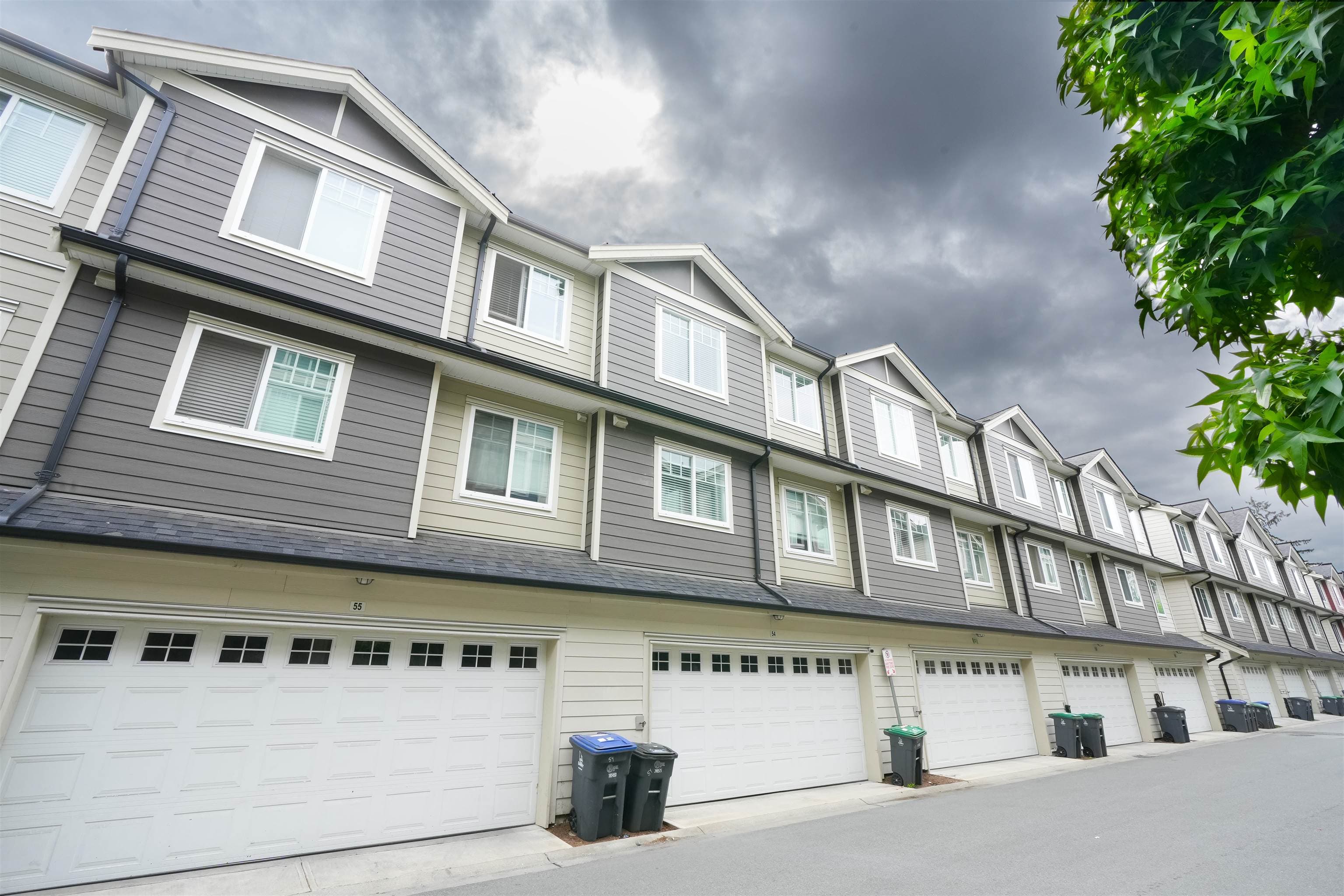 54 - 13898 64 Avenue, Surrey