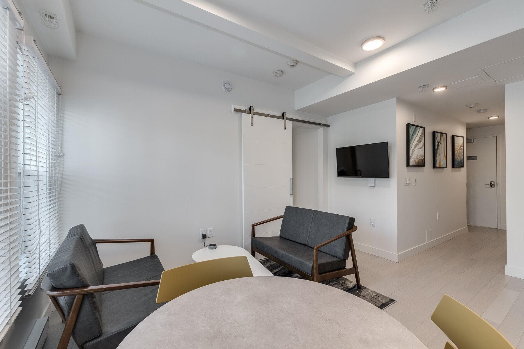 TH201 - 1431 Haro Street, Vancouver