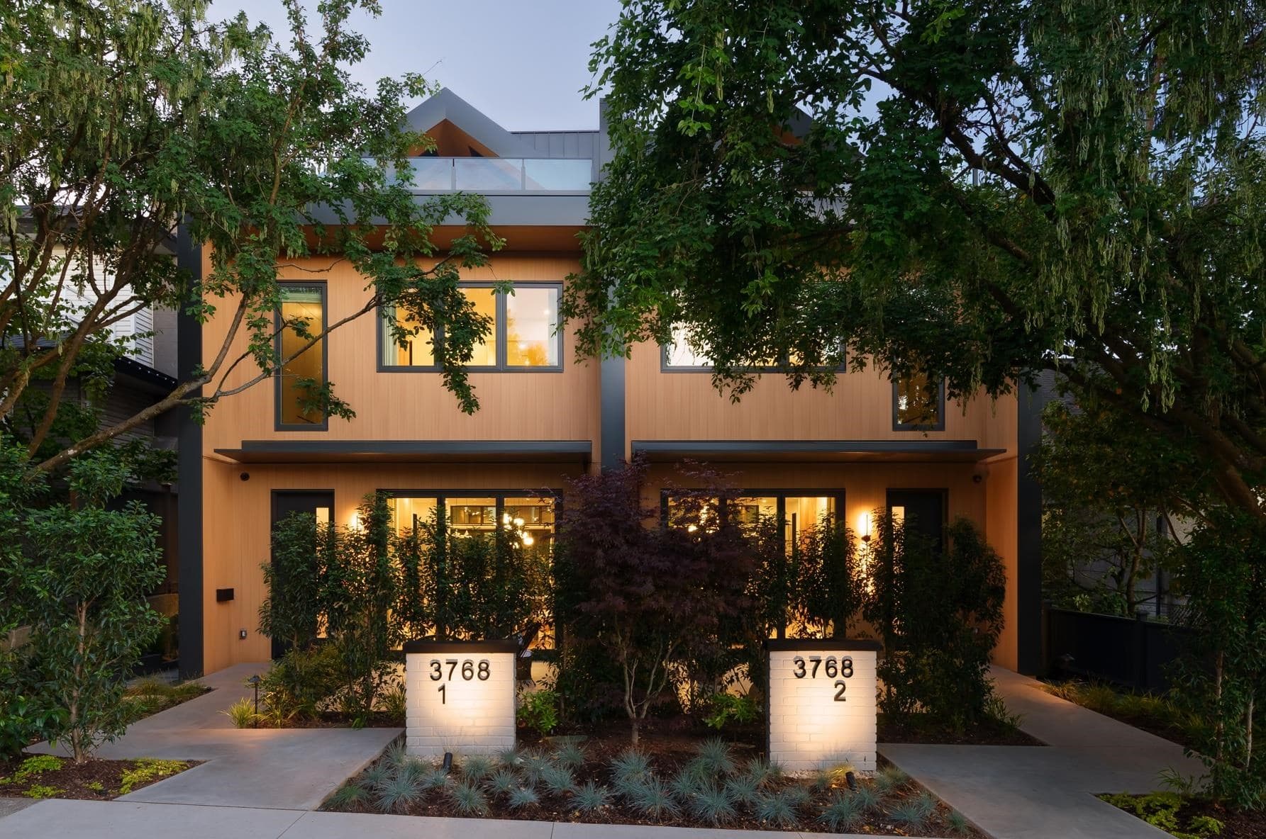 2 - 3768 W 2nd Avenue, Vancouver