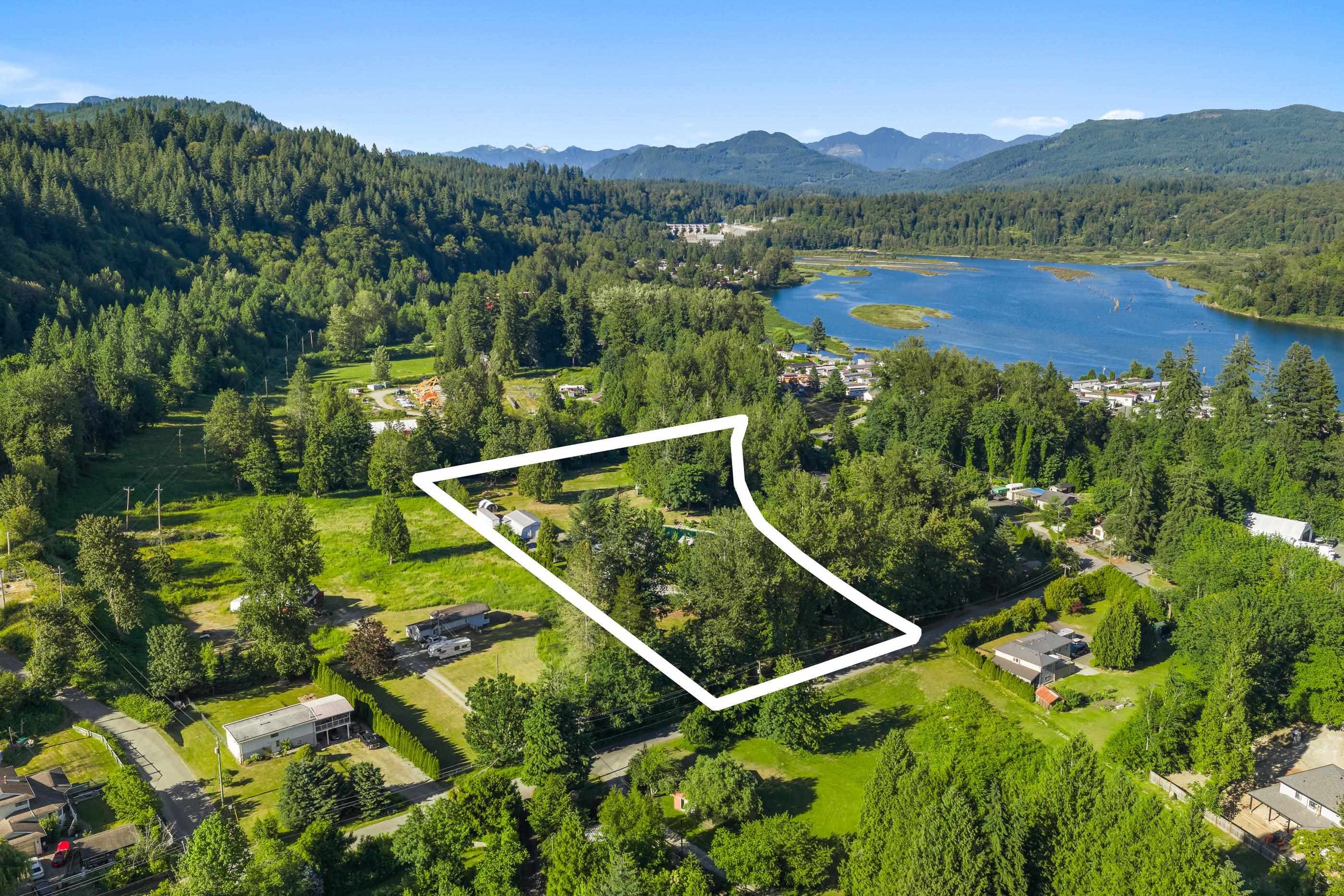 28675 98 Avenue, Maple Ridge, V2W 1K9 — photo 2