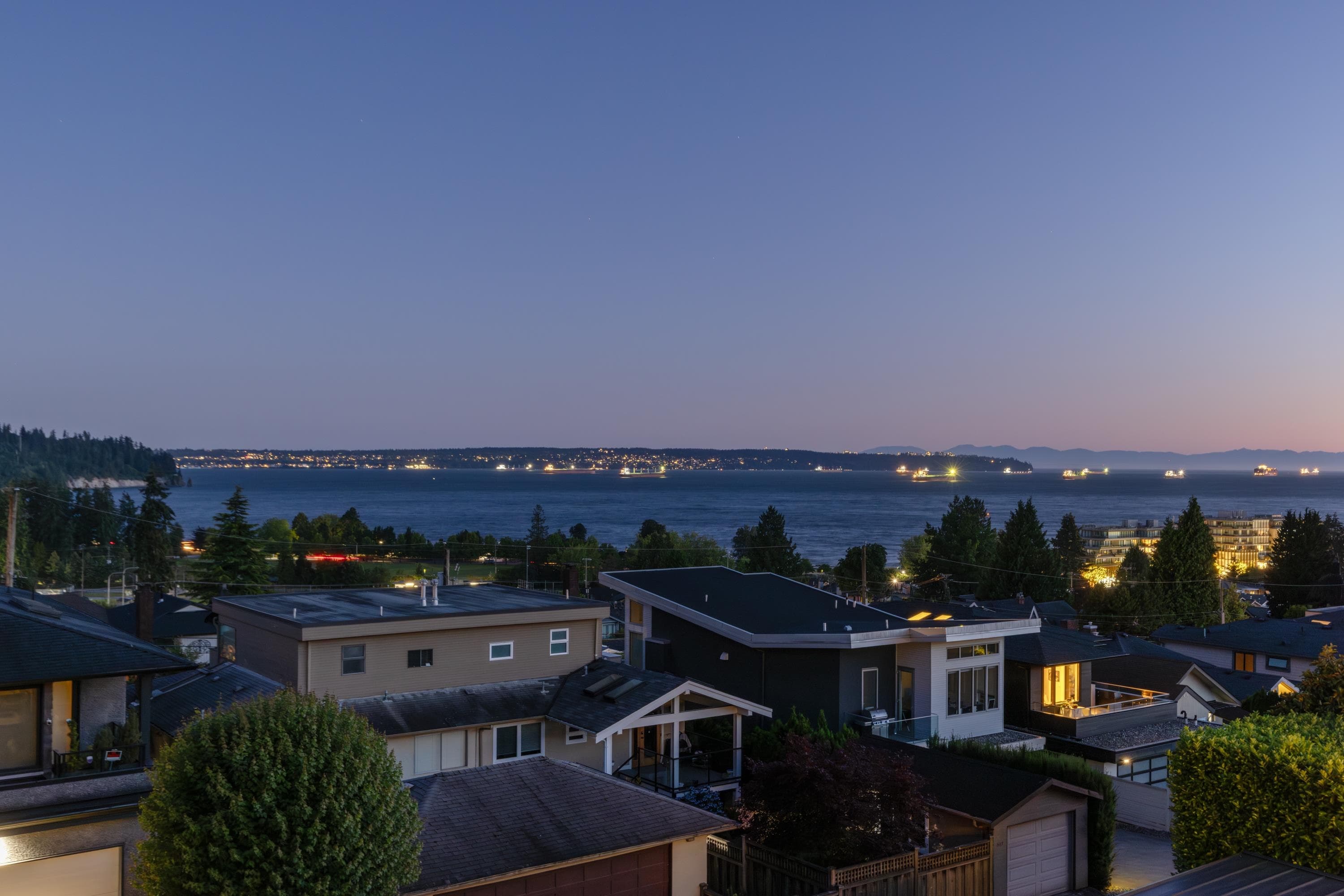 1104 Esquimalt Avenue, West Vancouver