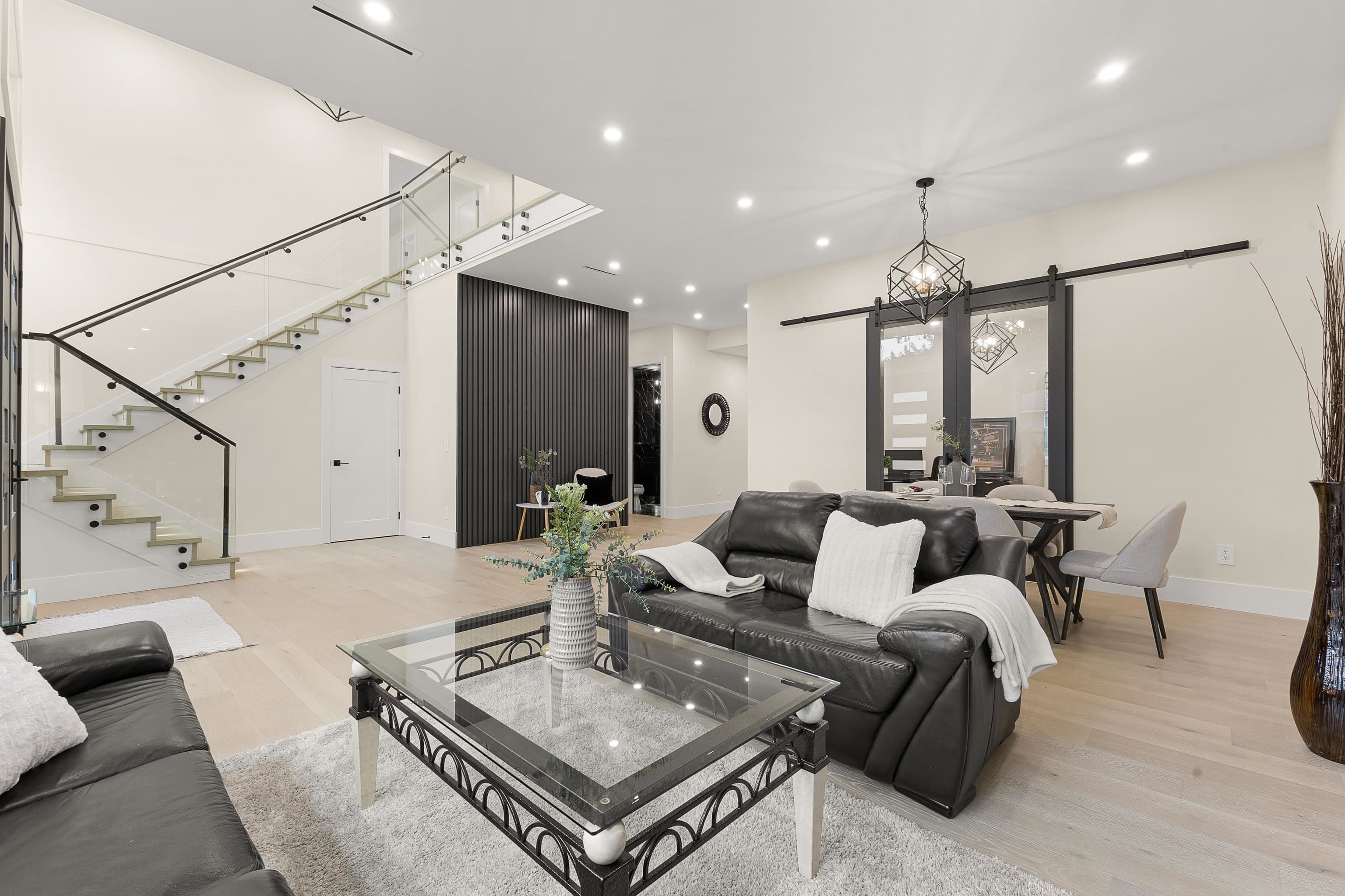 841 Rondeau Street, Coquitlam, V3J 5Z4 — photo 3
