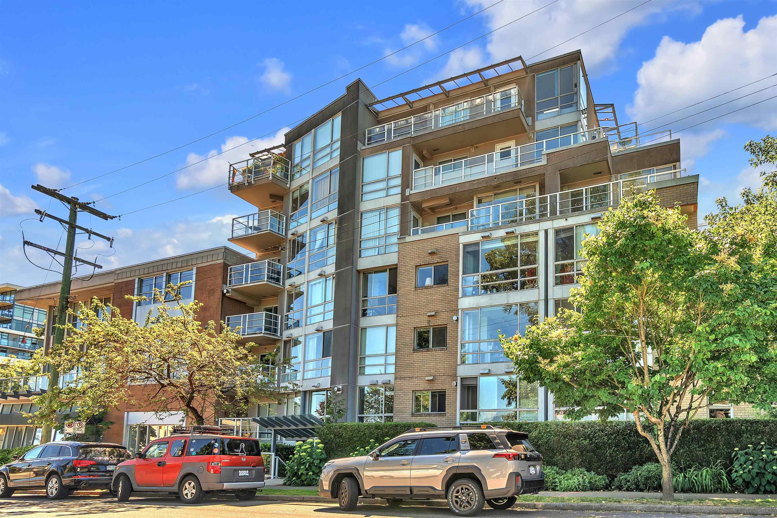 403 - 1818 W 6th Avenue, Vancouver