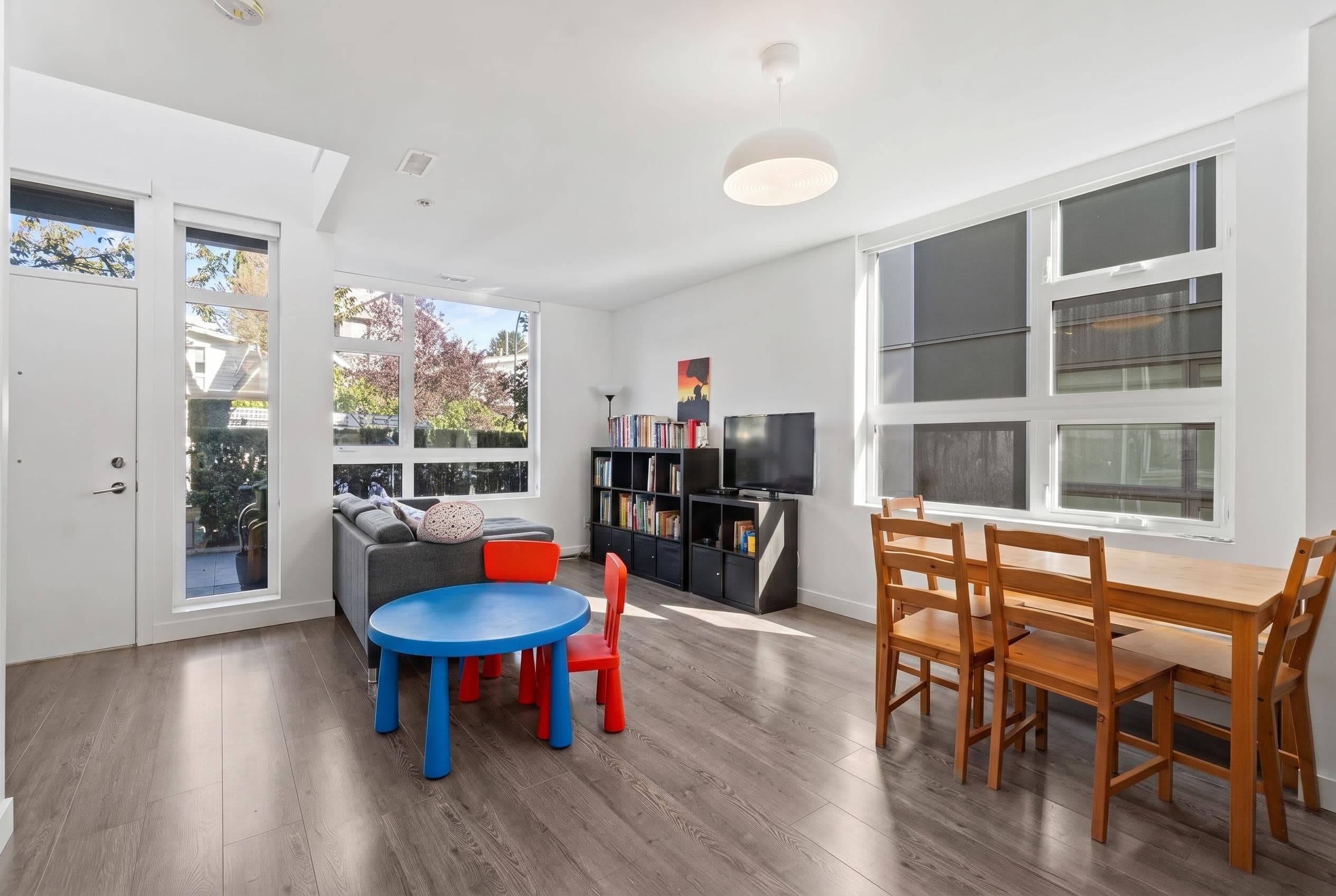 190 W 63rd Avenue, Vancouver, V5X 0G6 — photo 3