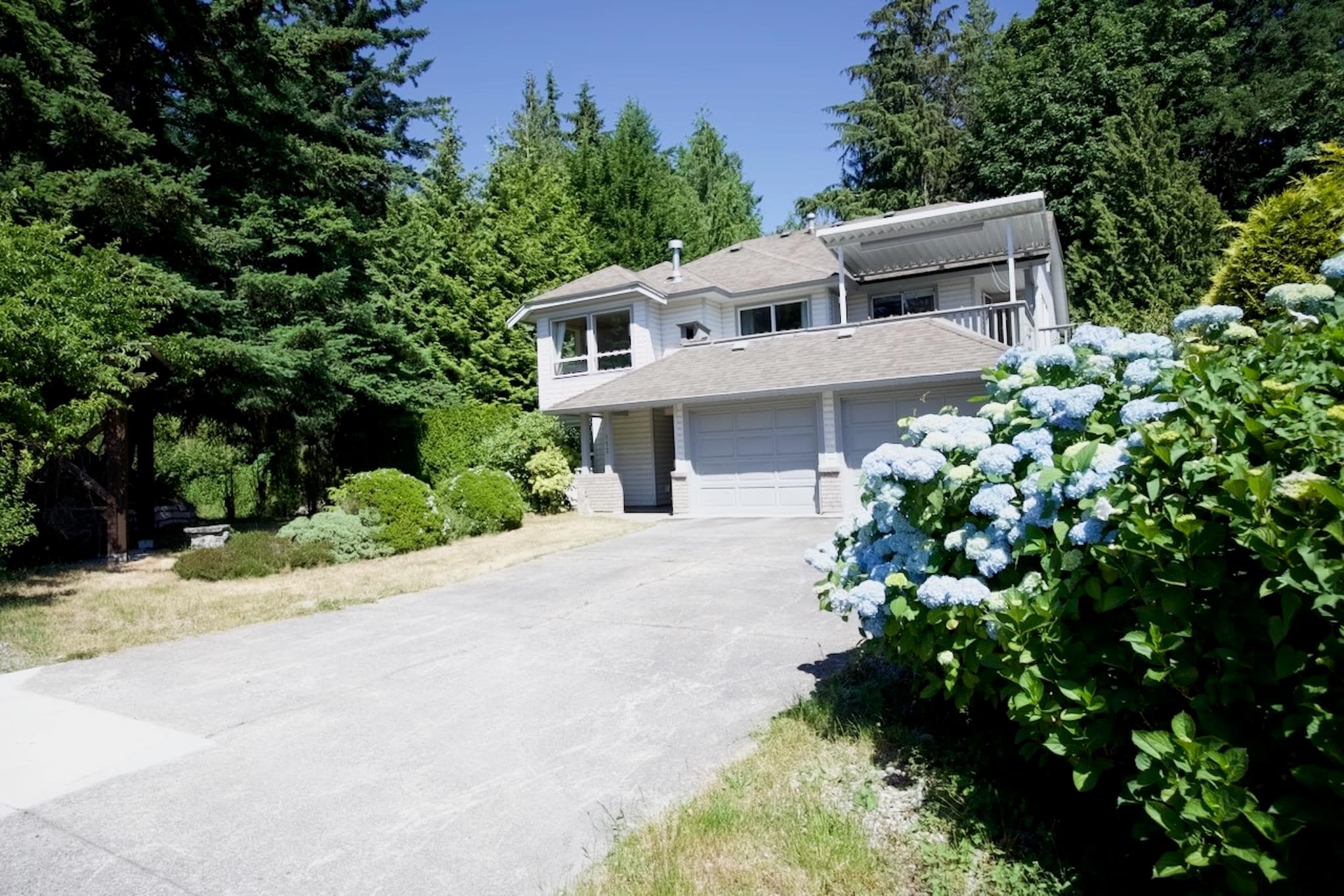 852 Tralee Place, Gibsons, V0N 1V7 — photo 3