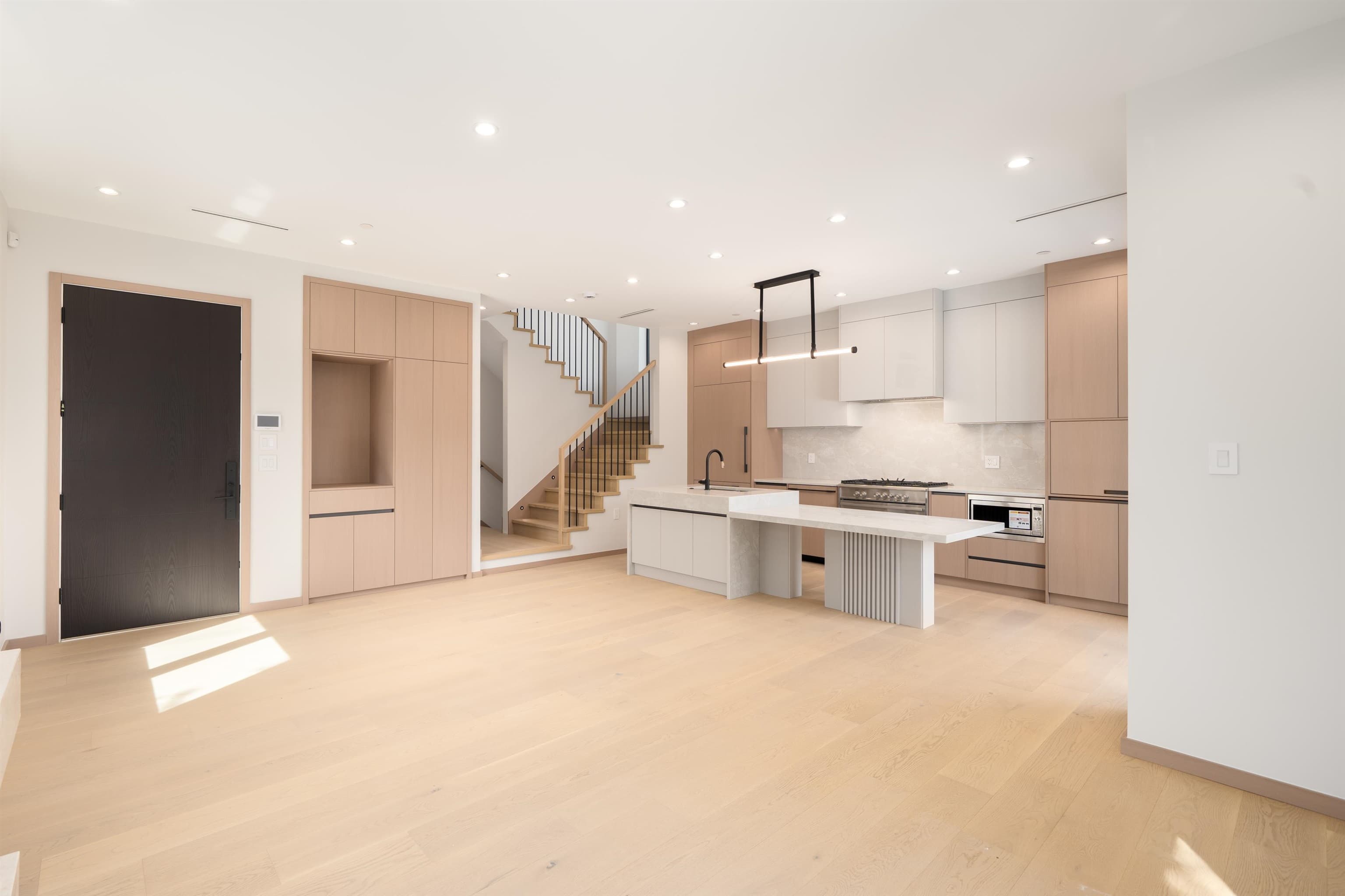 2 - 1448 E 30th Avenue, Vancouver, V5N 3A2 — photo 4