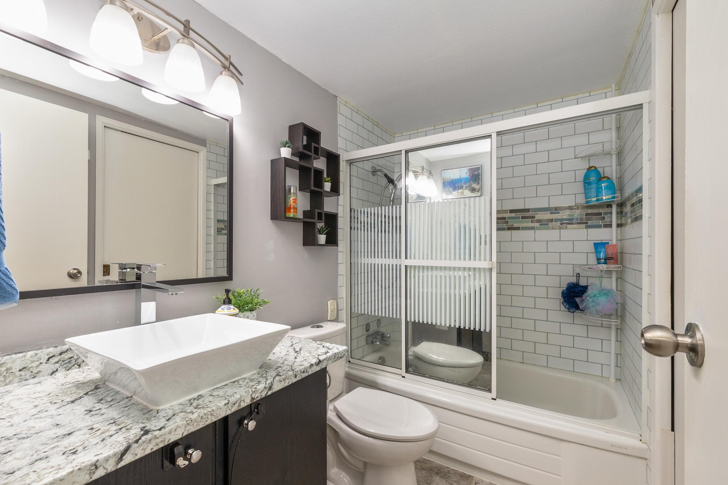 112 - 6105 Kingsway, Burnaby, V5J 5C7 — photo 5