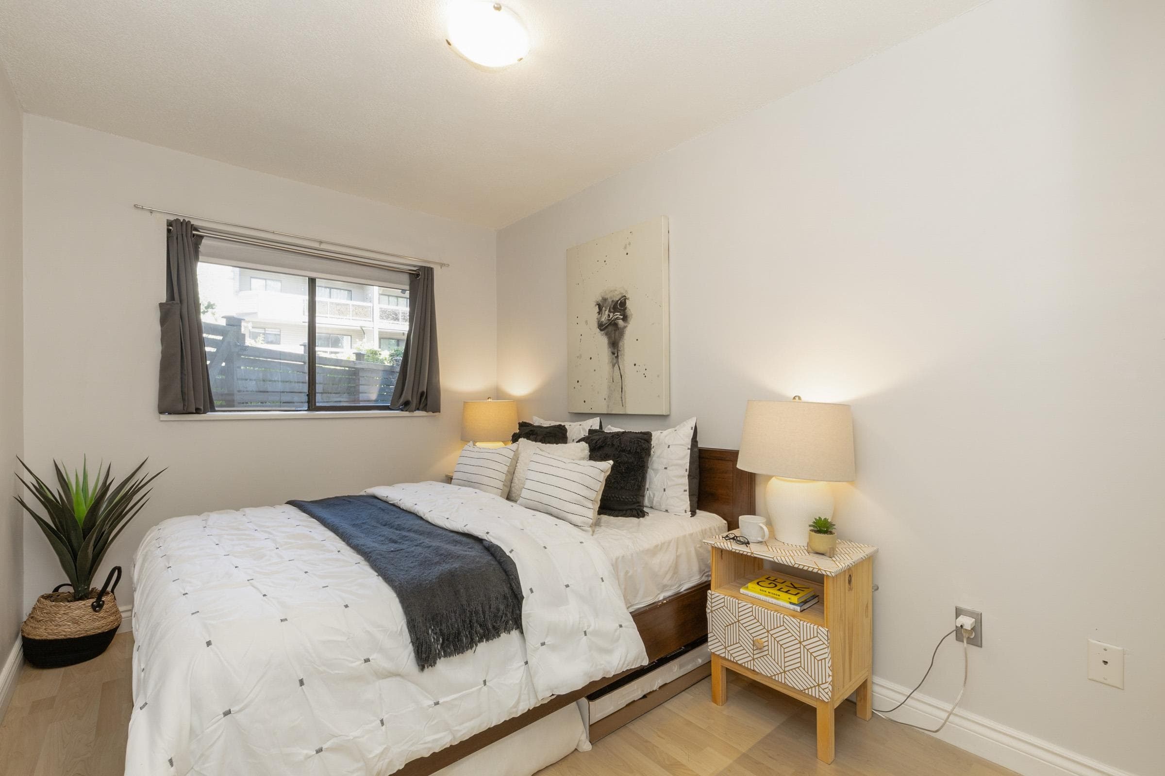 112 - 6105 Kingsway, Burnaby, V5J 5C7 — photo 4