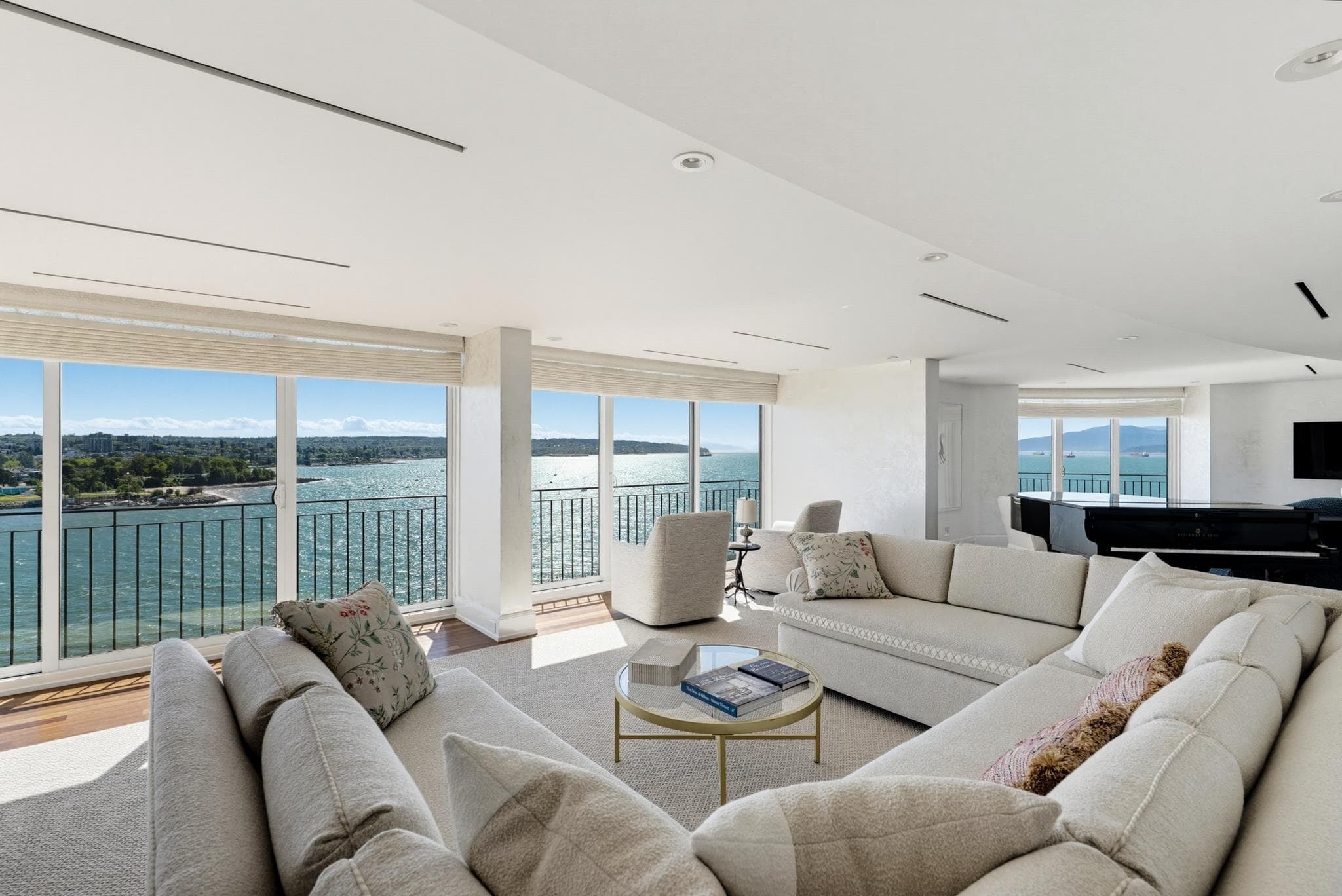 1301 - 1575 Beach Avenue, Vancouver