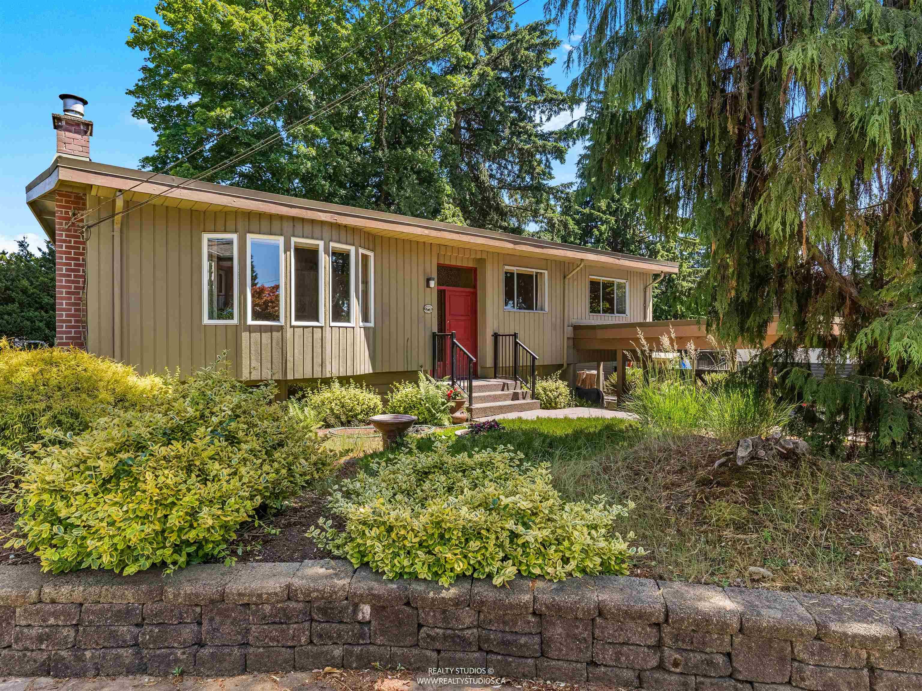 423 Winona Street, Coquitlam