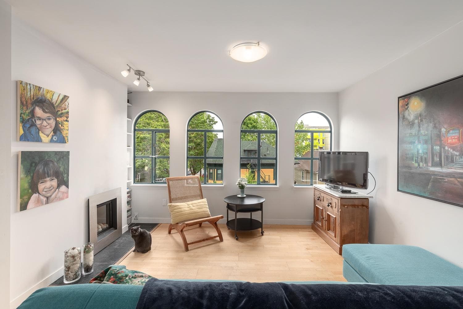 301 - 700 E Pender Street, Vancouver, V6A 1V7 — photo 3
