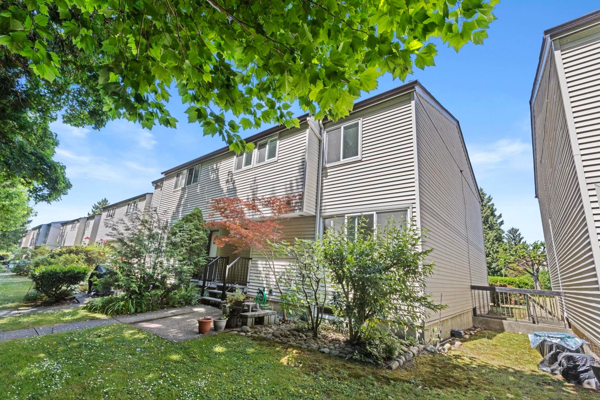 122 - 3461 E 49th Avenue, Vancouver, V5S 1M3 — photo 1