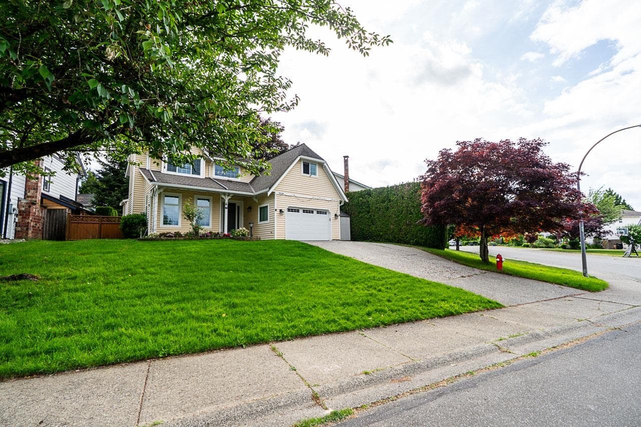 9395 209b Street, Langley