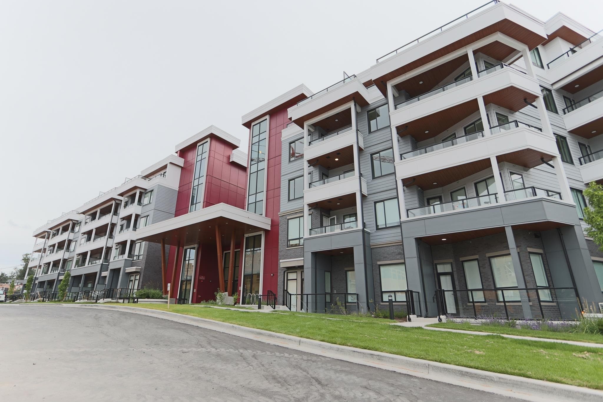 312 - 6270 Gooseberry Drive, Surrey, V3S 0C8 — photo 1