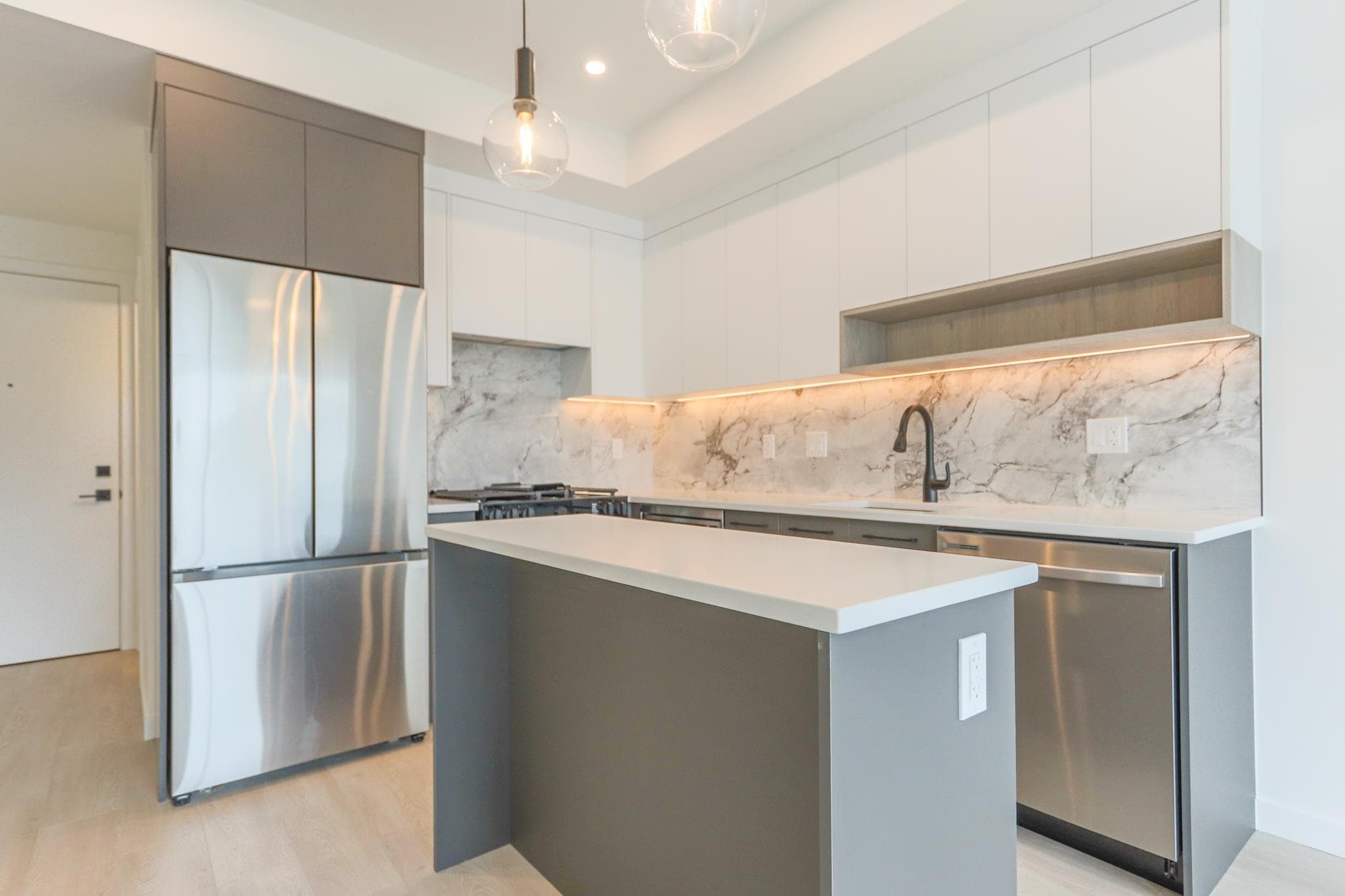 312 - 6270 Gooseberry Drive, Surrey, V3S 0C8 — photo 4