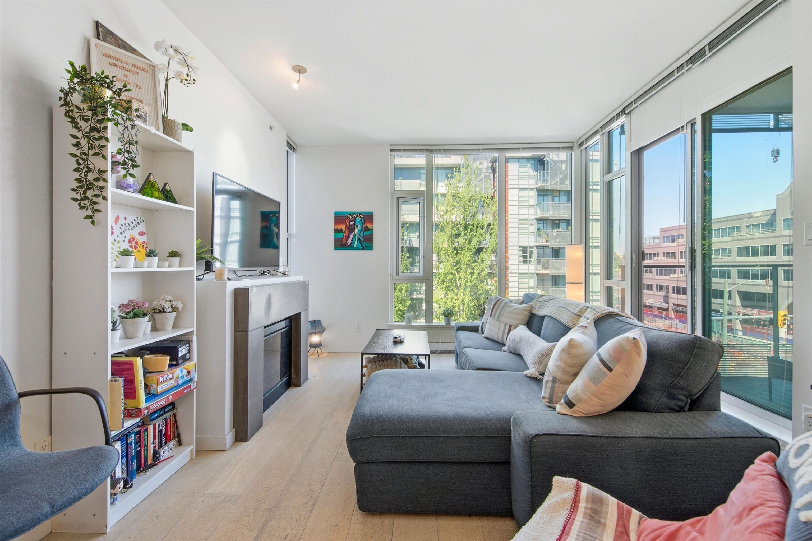 403 - 2528 Maple Street, Vancouver, V6J 0B5 — photo 3
