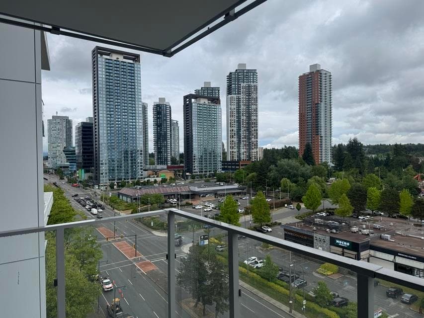 1108 - 9675 King George Boulevard, Surrey, V3T 2V3 — photo 2